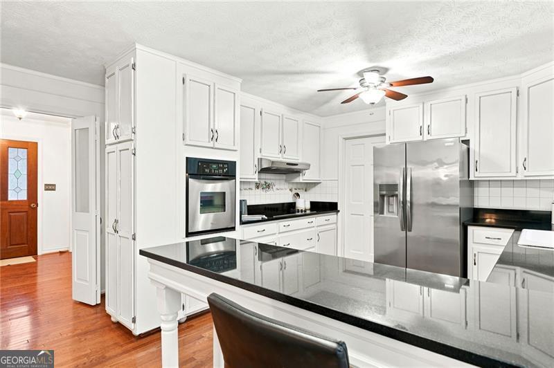 11555 Northgate Way Property Photo 15