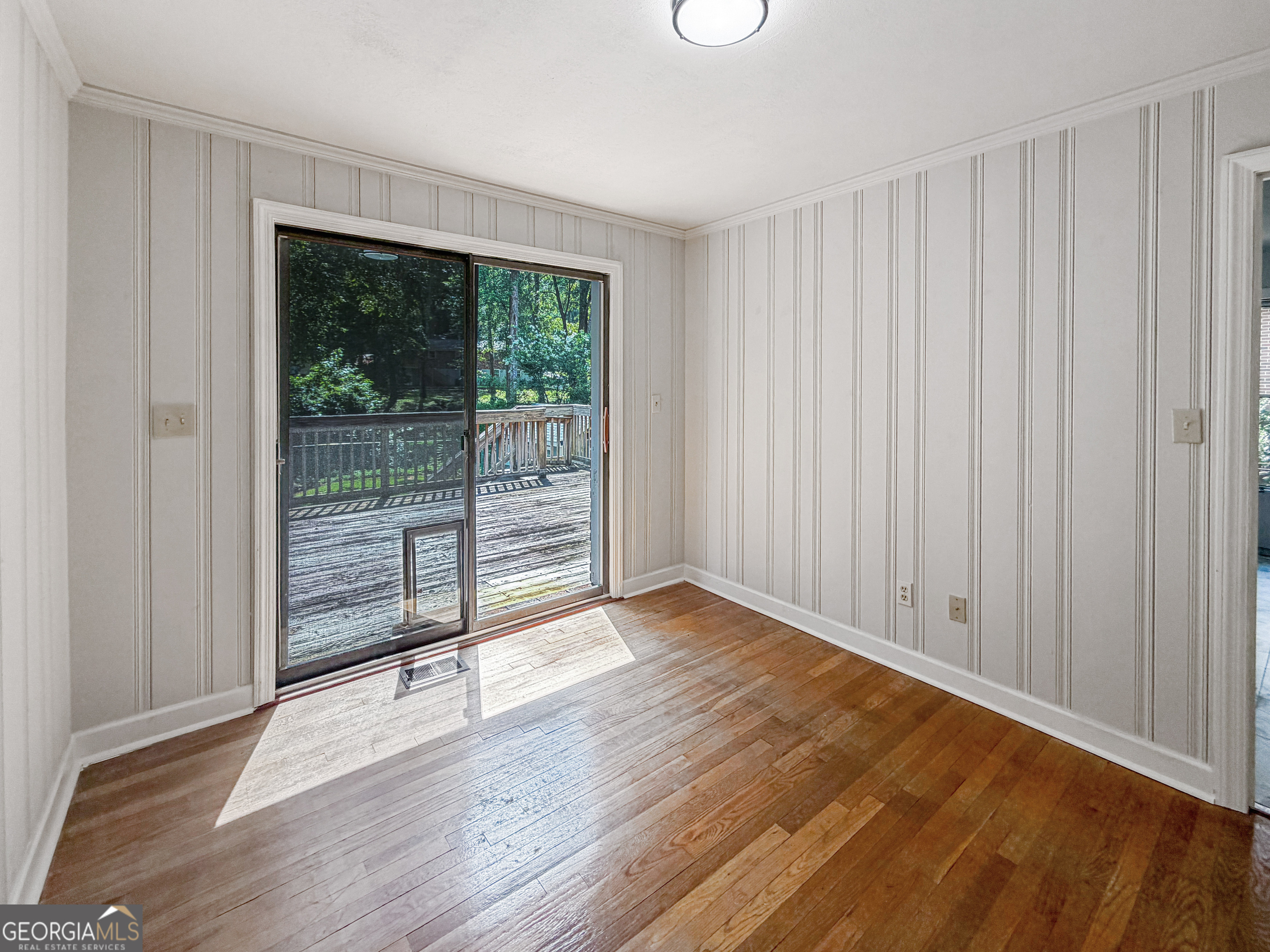 106 Larose Circle Se Property Photo 13