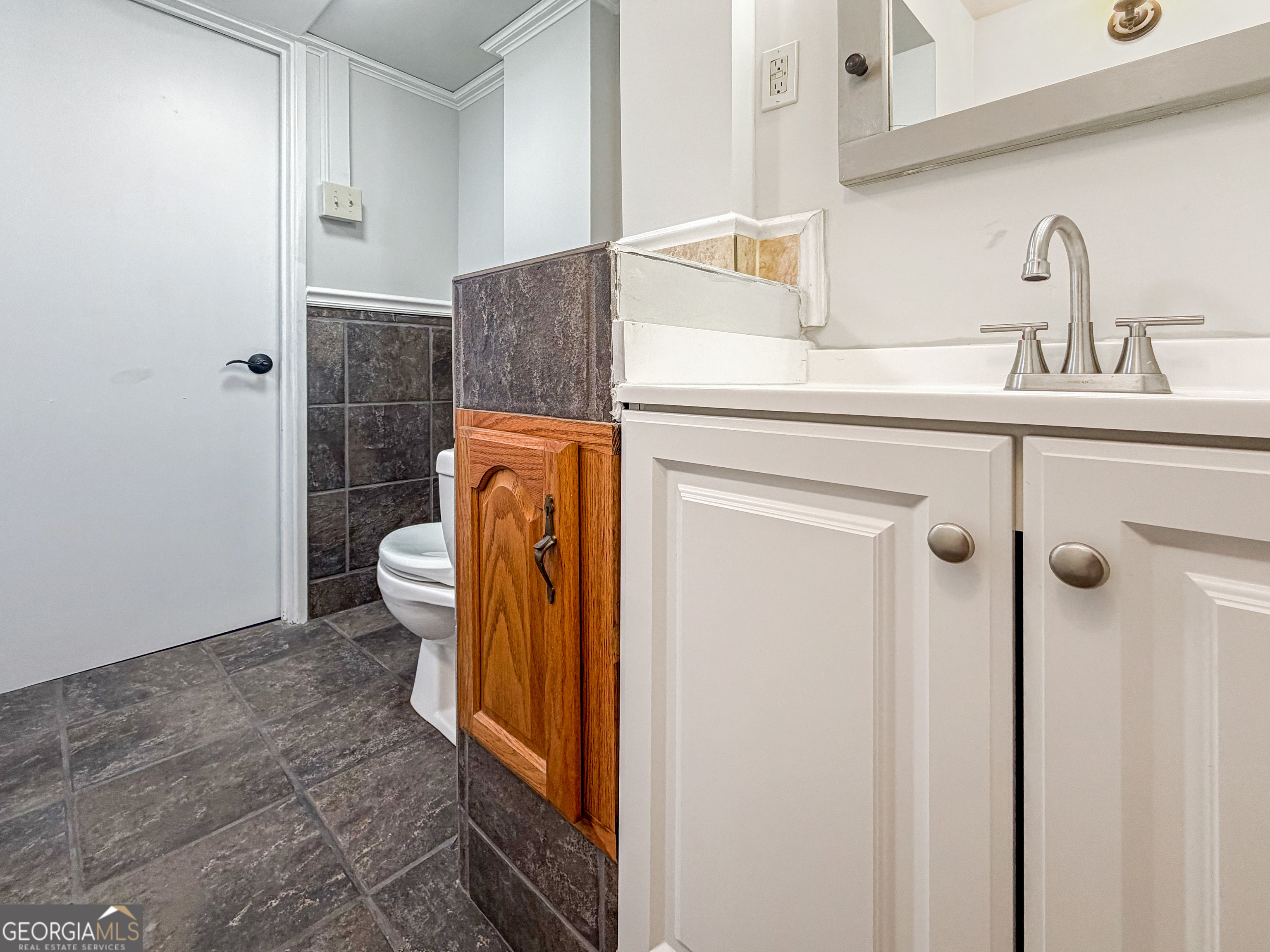 106 Larose Circle Se Property Photo 18