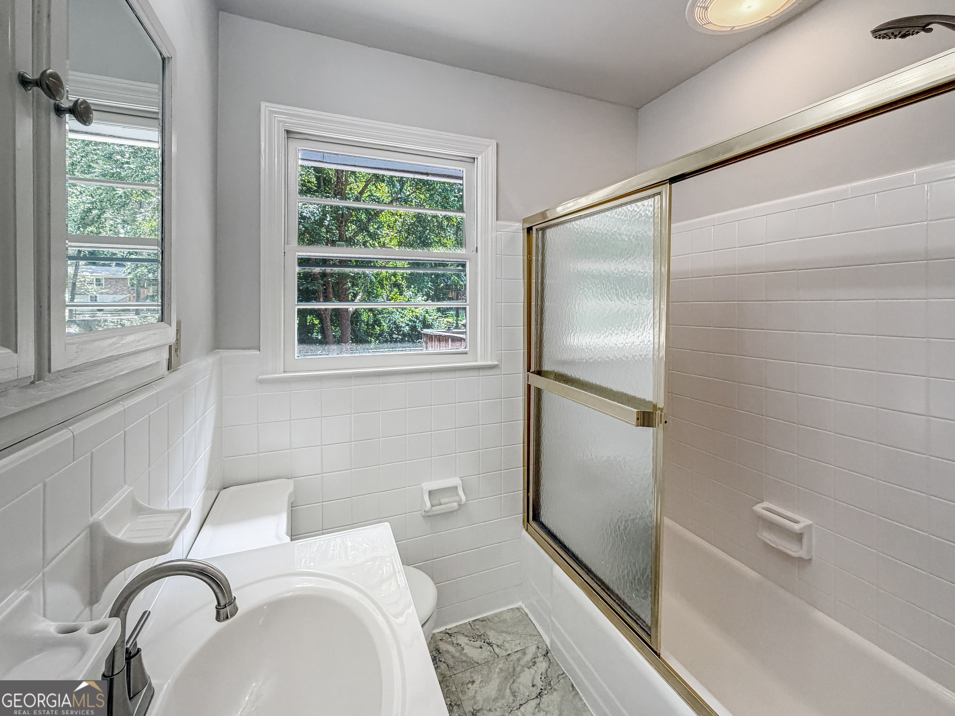 106 Larose Circle Se Property Photo 20