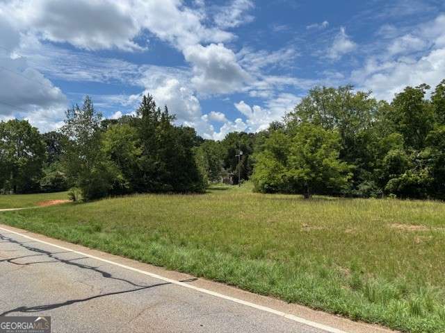 823 Highway 63 Property Photo 3