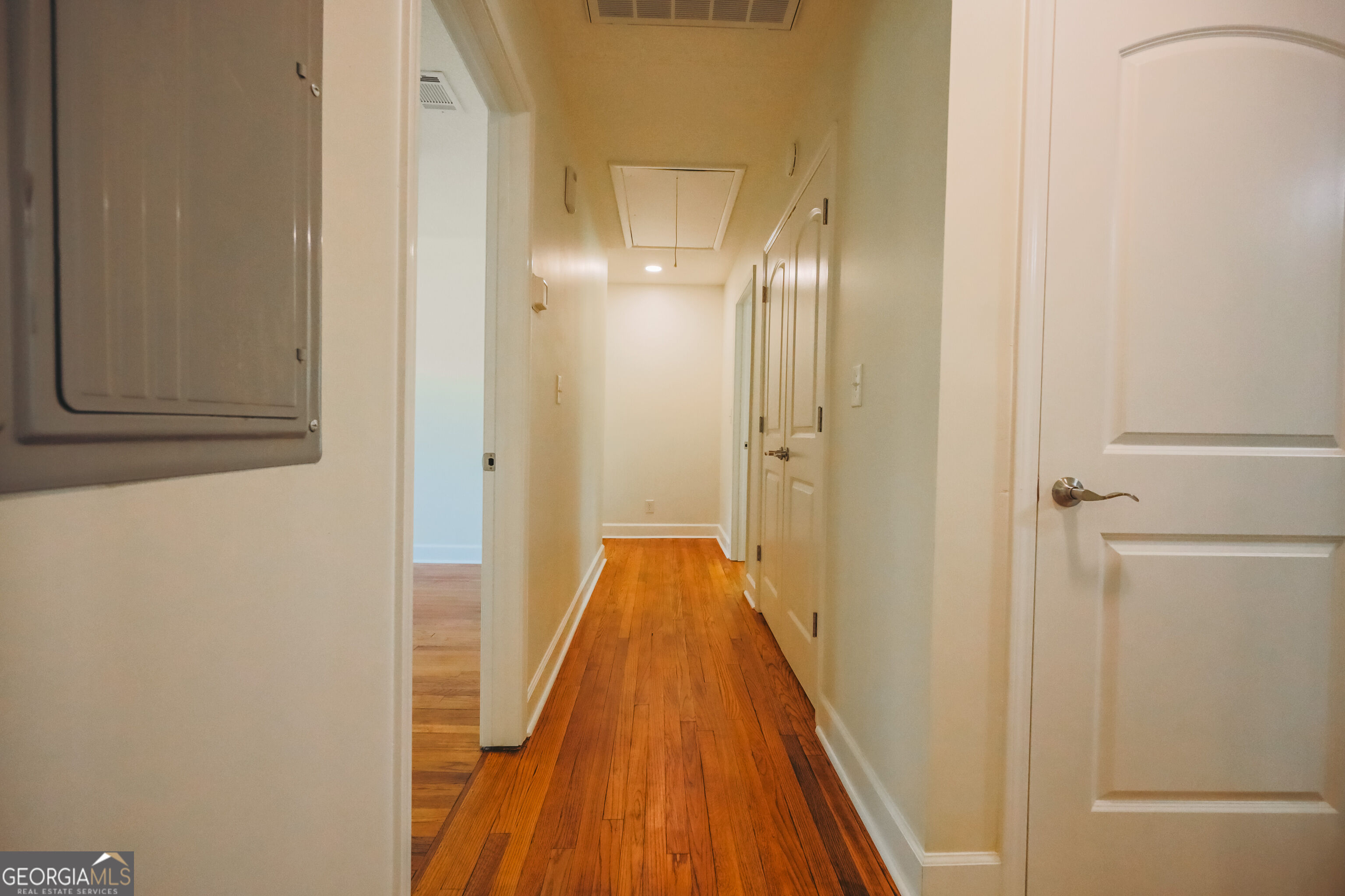 106 Pinehurst Drive Property Photo 11