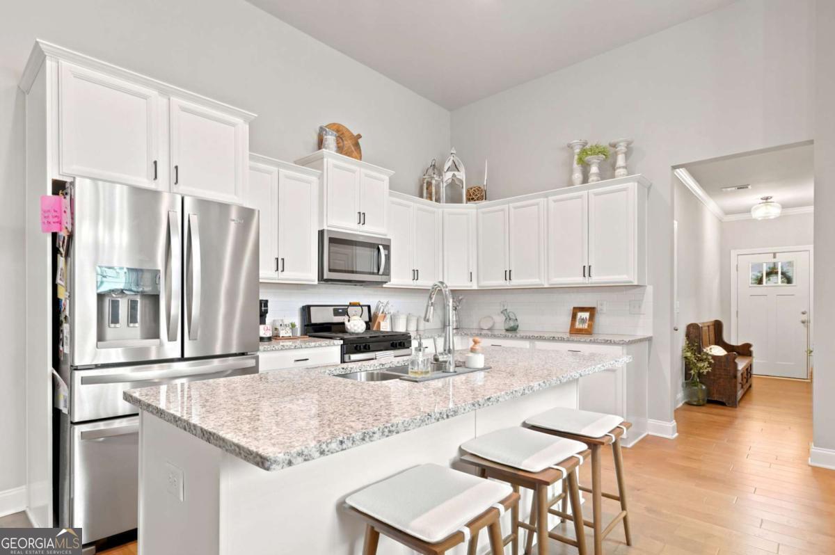 217 Lakeside Place Property Photo 21