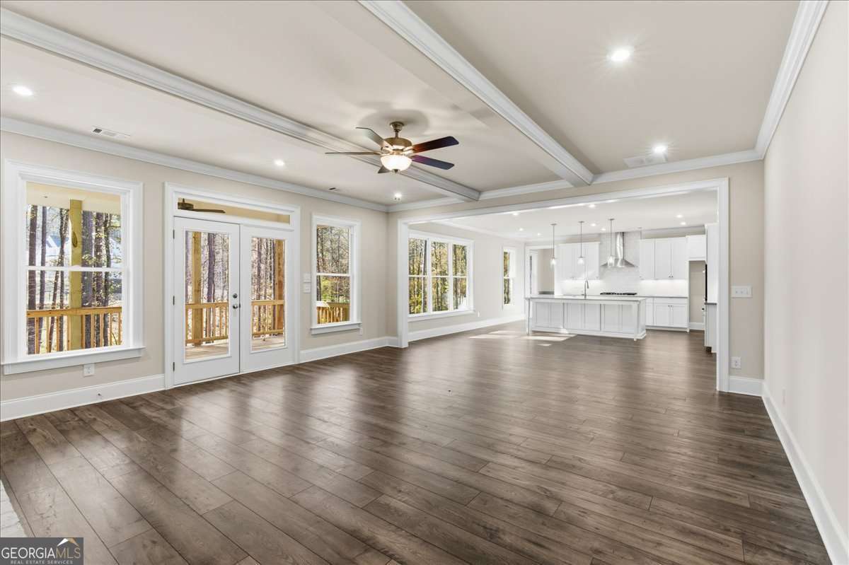 5885 Ford Road Property Photo 10