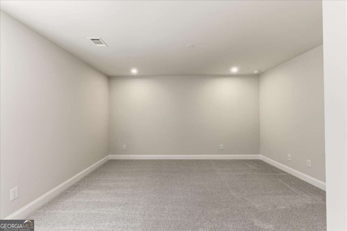 5885 Ford Road Property Photo 27