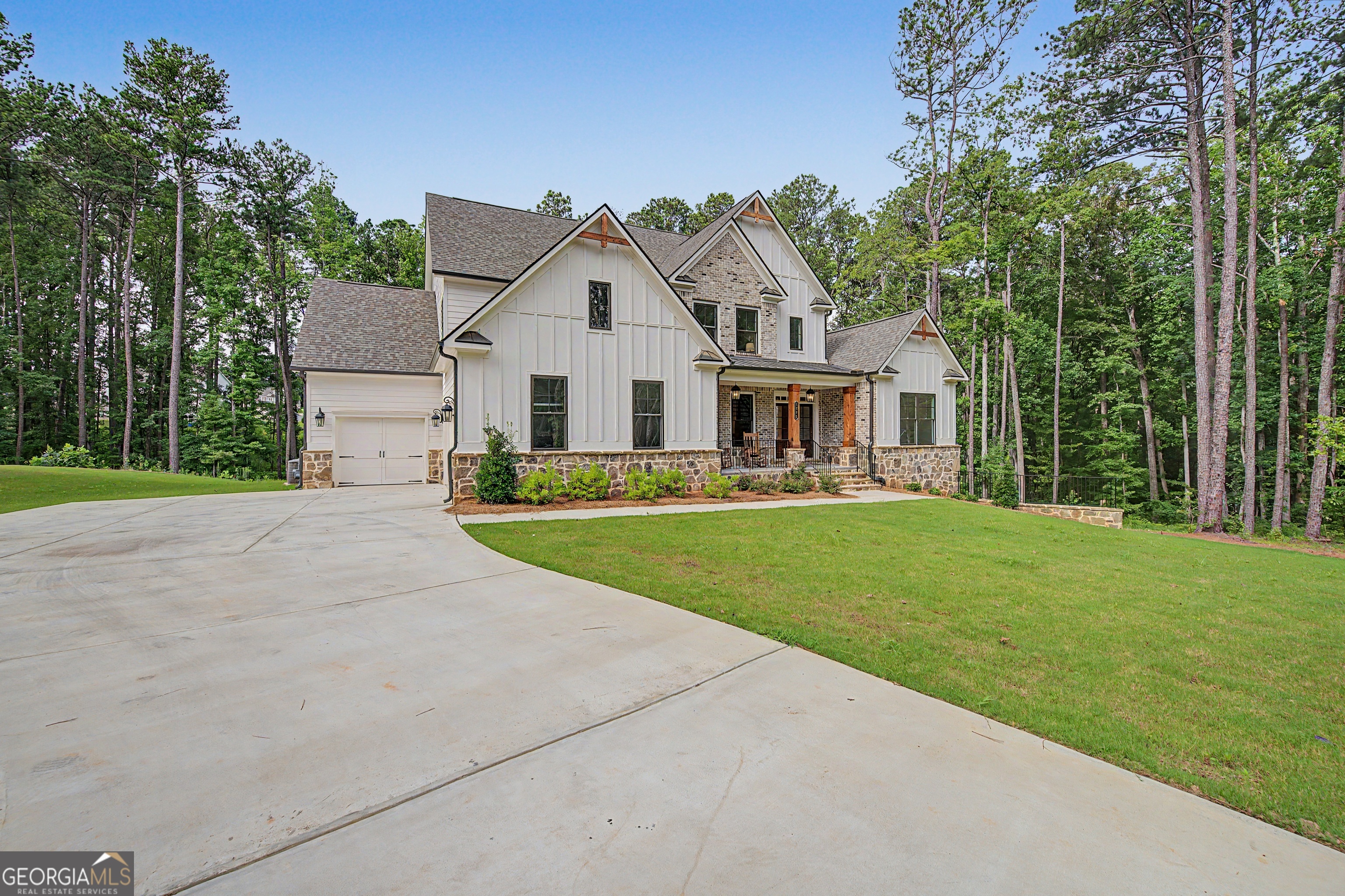5893 Ford Road Property Photo 3