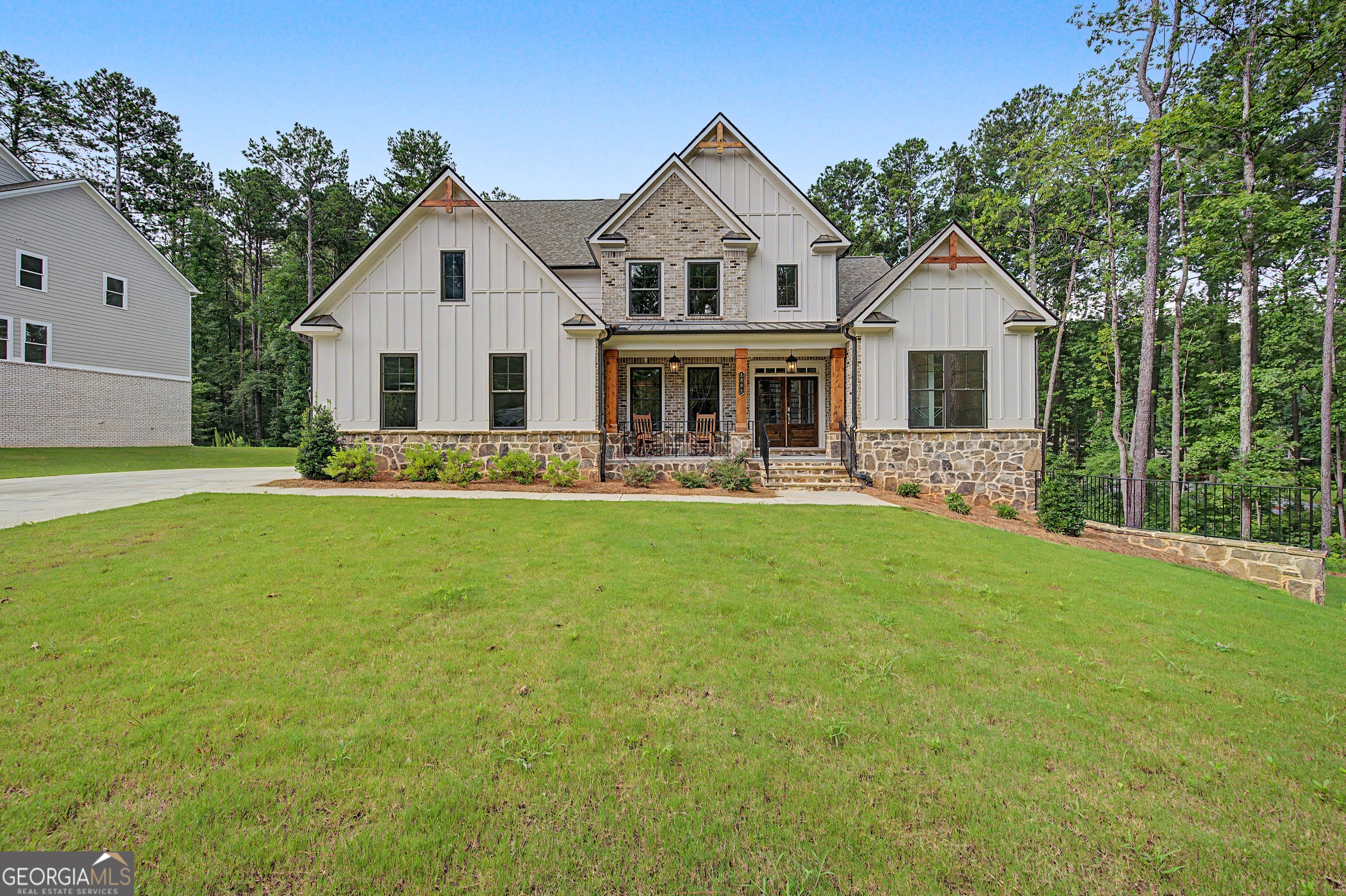 5893 Ford Road Property Photo 4