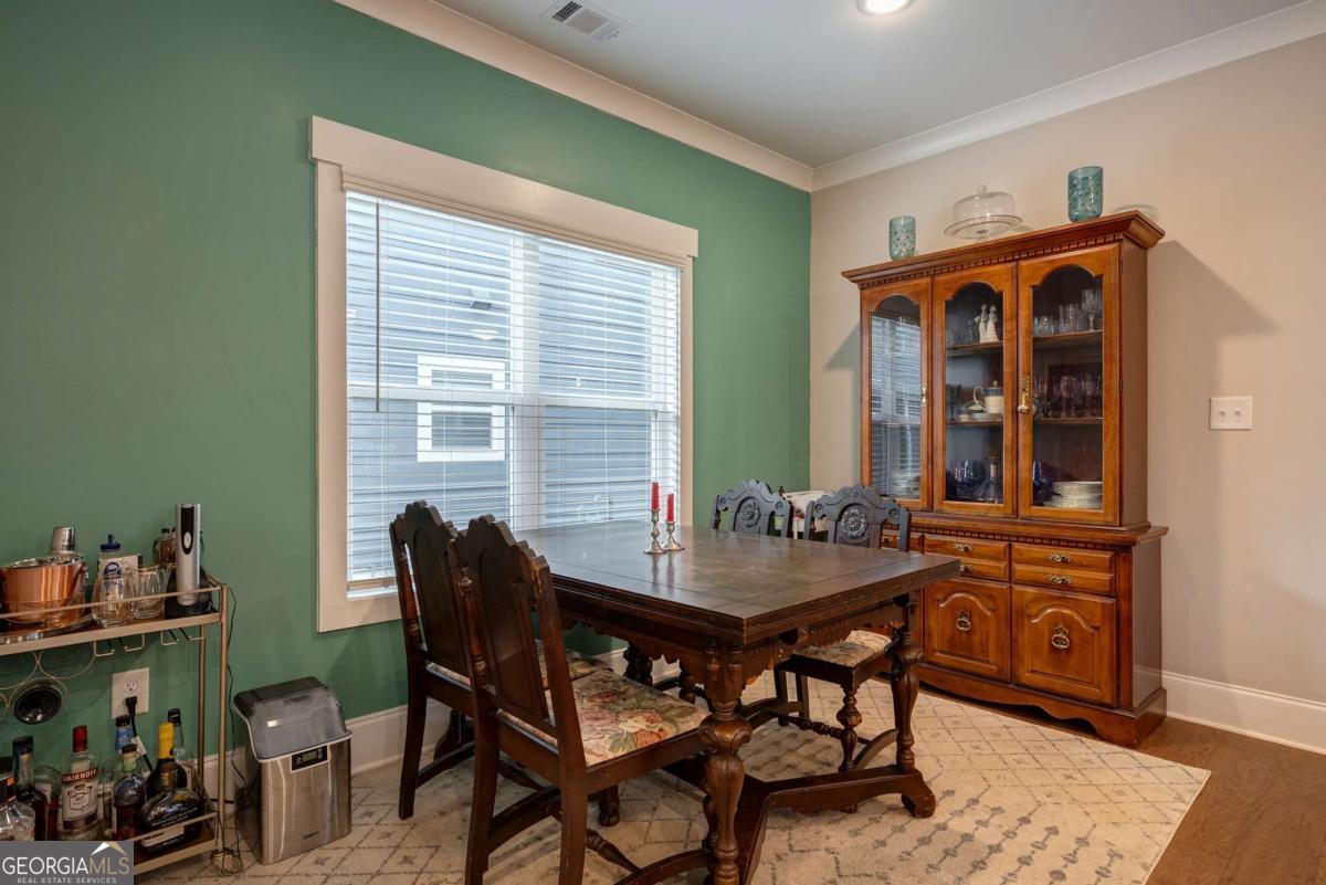 655 Oglethorpe Avenue Property Photo 14