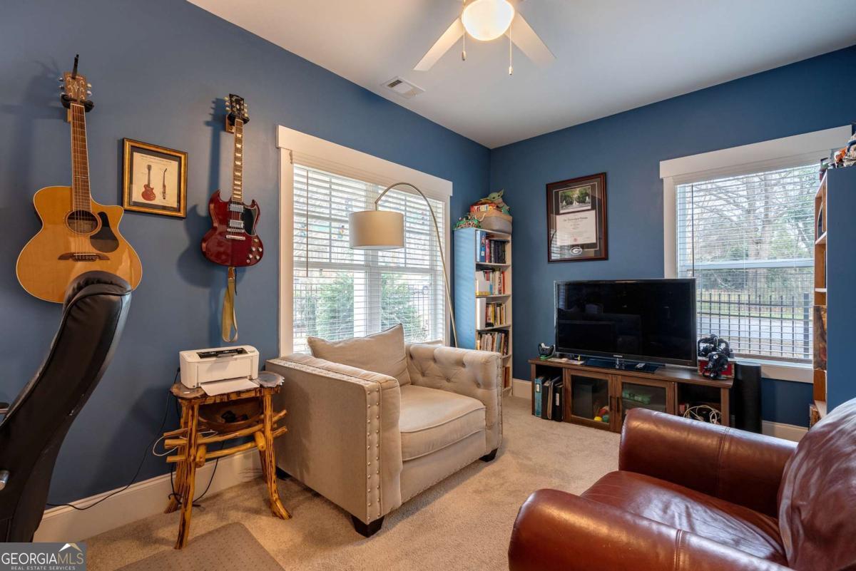 655 Oglethorpe Avenue Property Photo 19