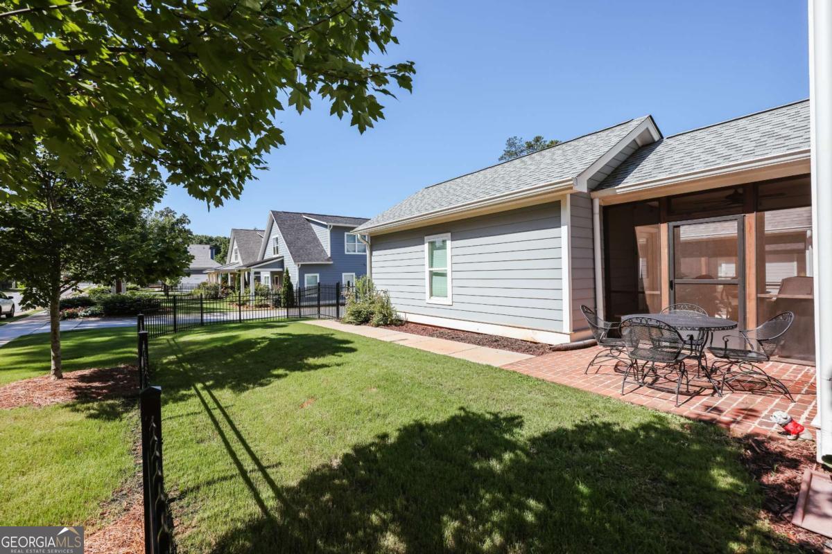 655 Oglethorpe Avenue Property Photo 32