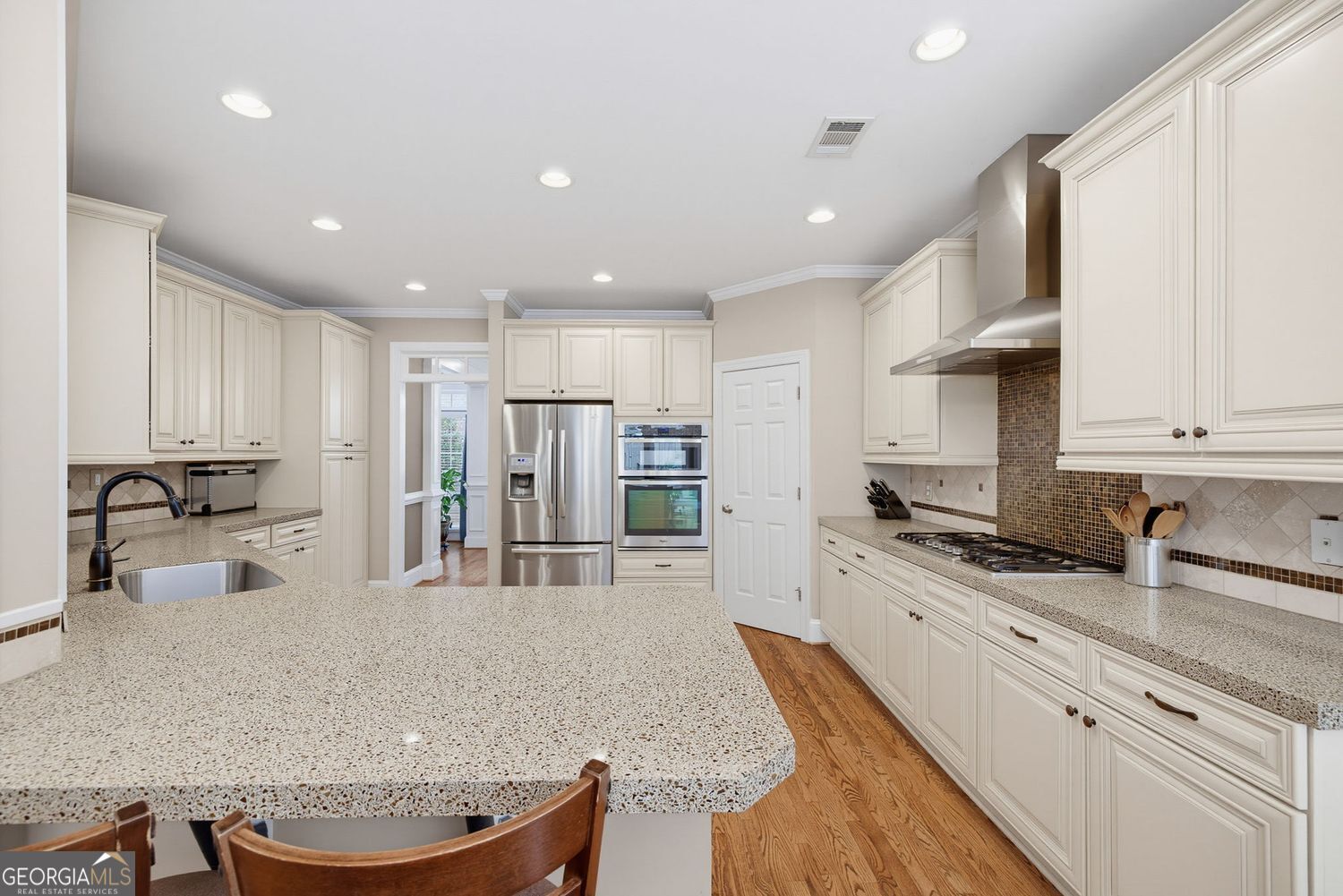 3077 Hudson Way Property Photo 8