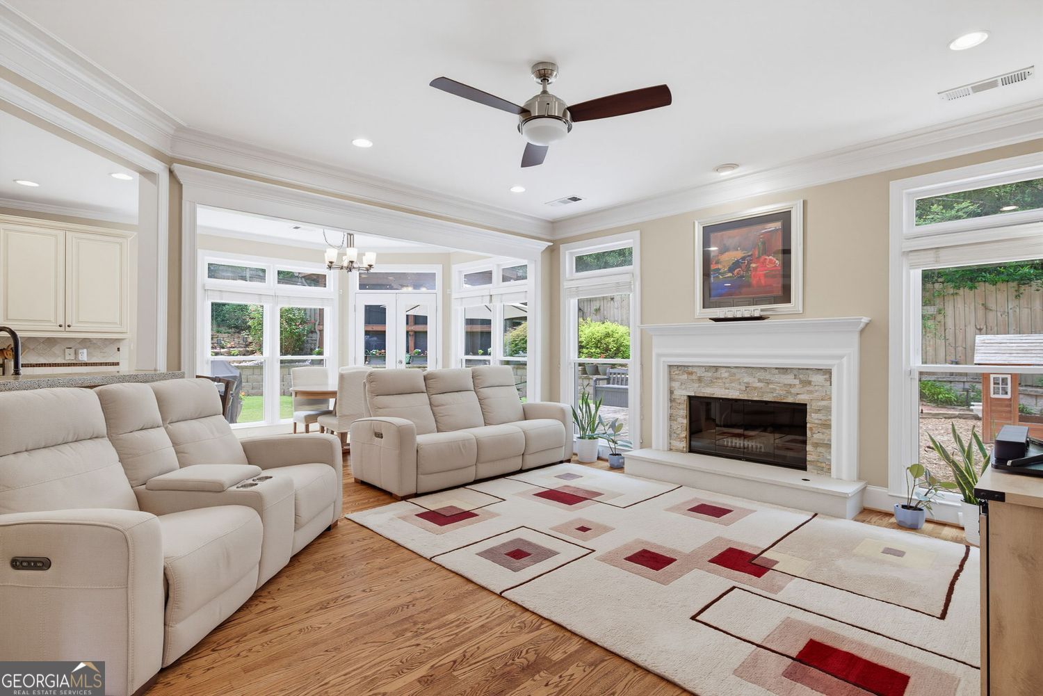 3077 Hudson Way Property Photo 12