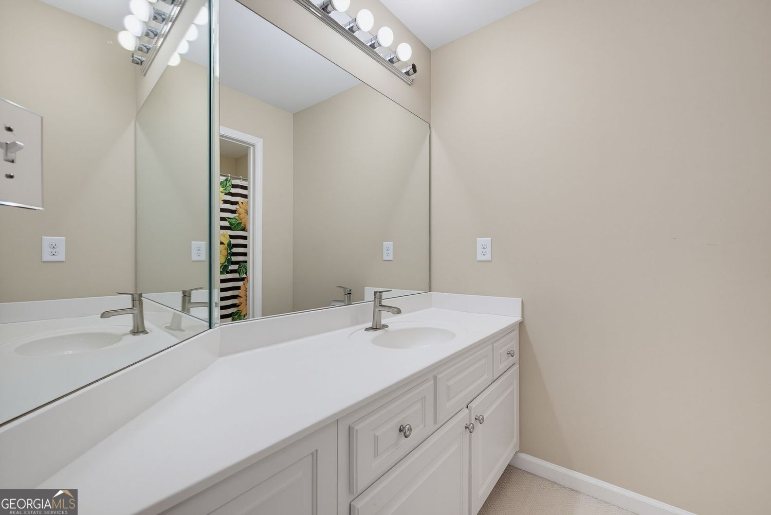 3077 Hudson Way Property Photo 24