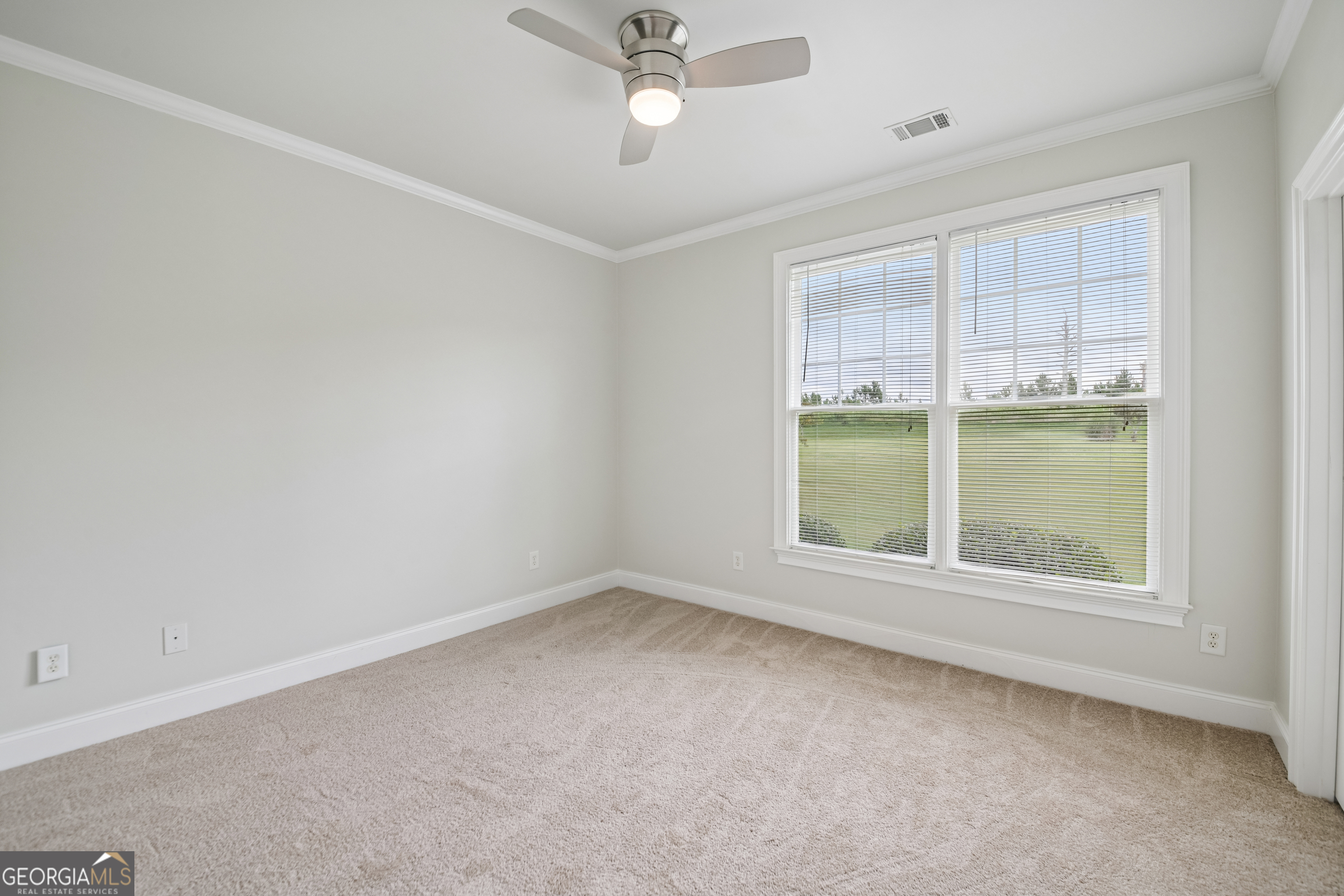 1040 E Magnolia Loop Property Photo 24