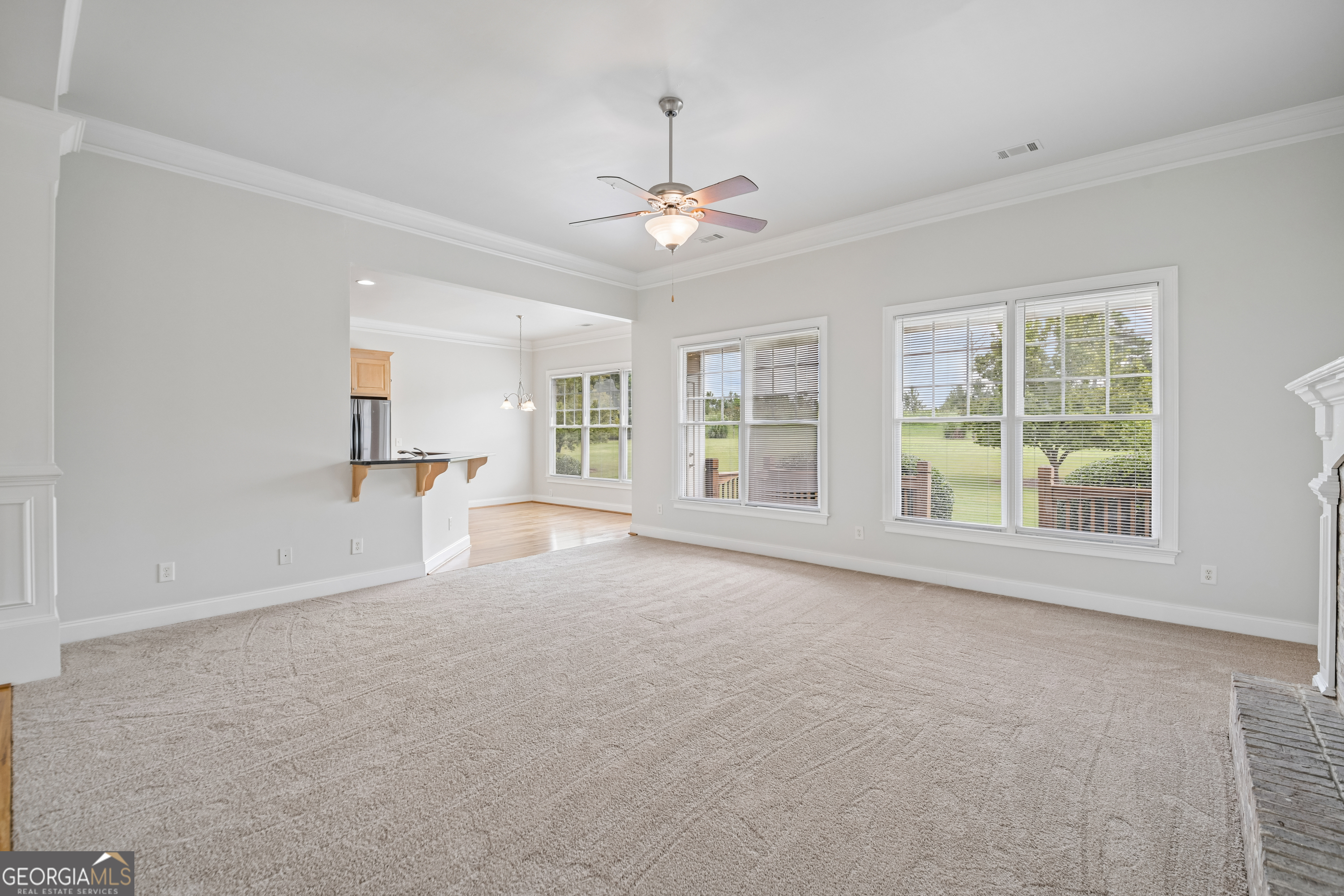1040 E Magnolia Loop Property Photo 28