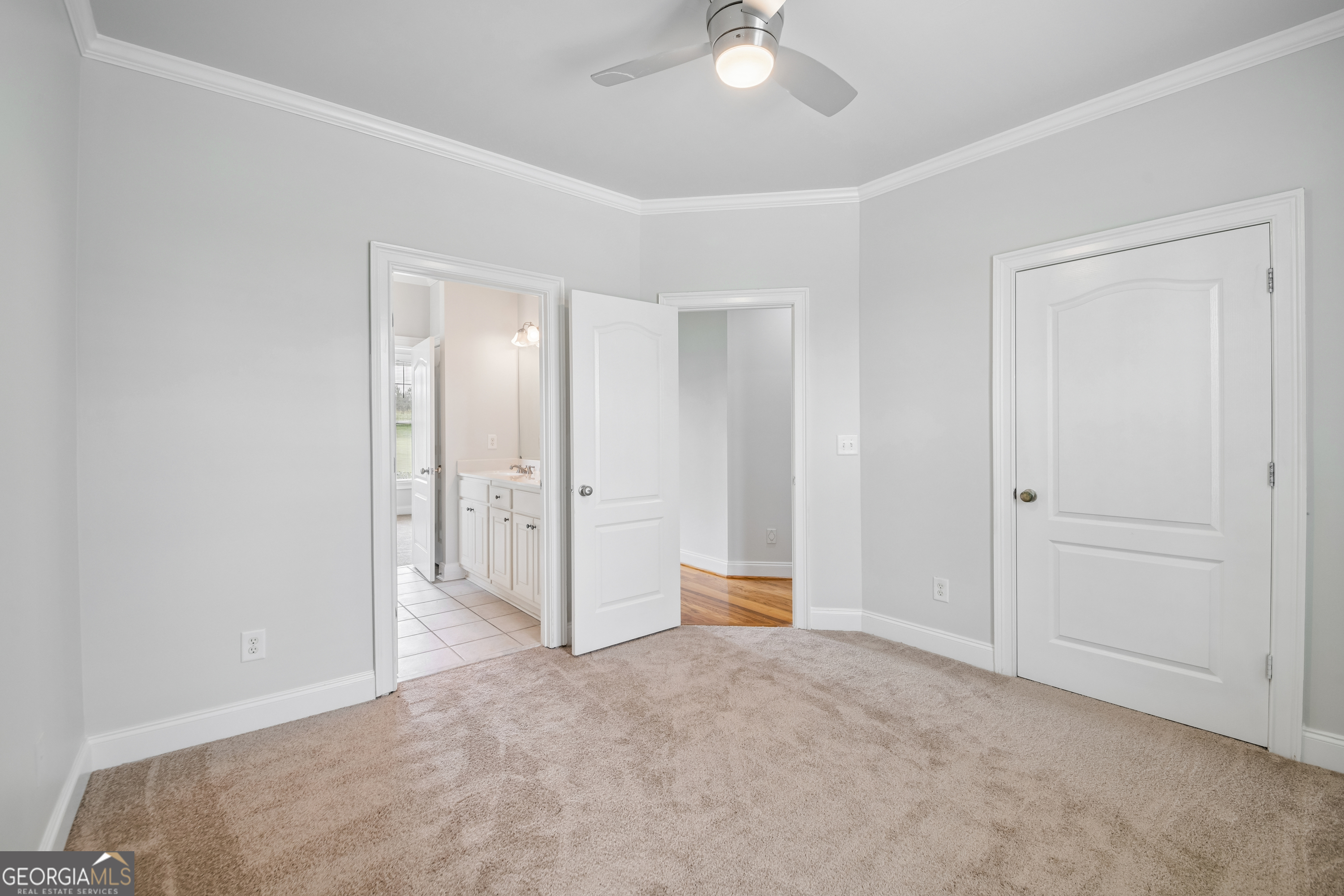 1040 E Magnolia Loop Property Photo 30