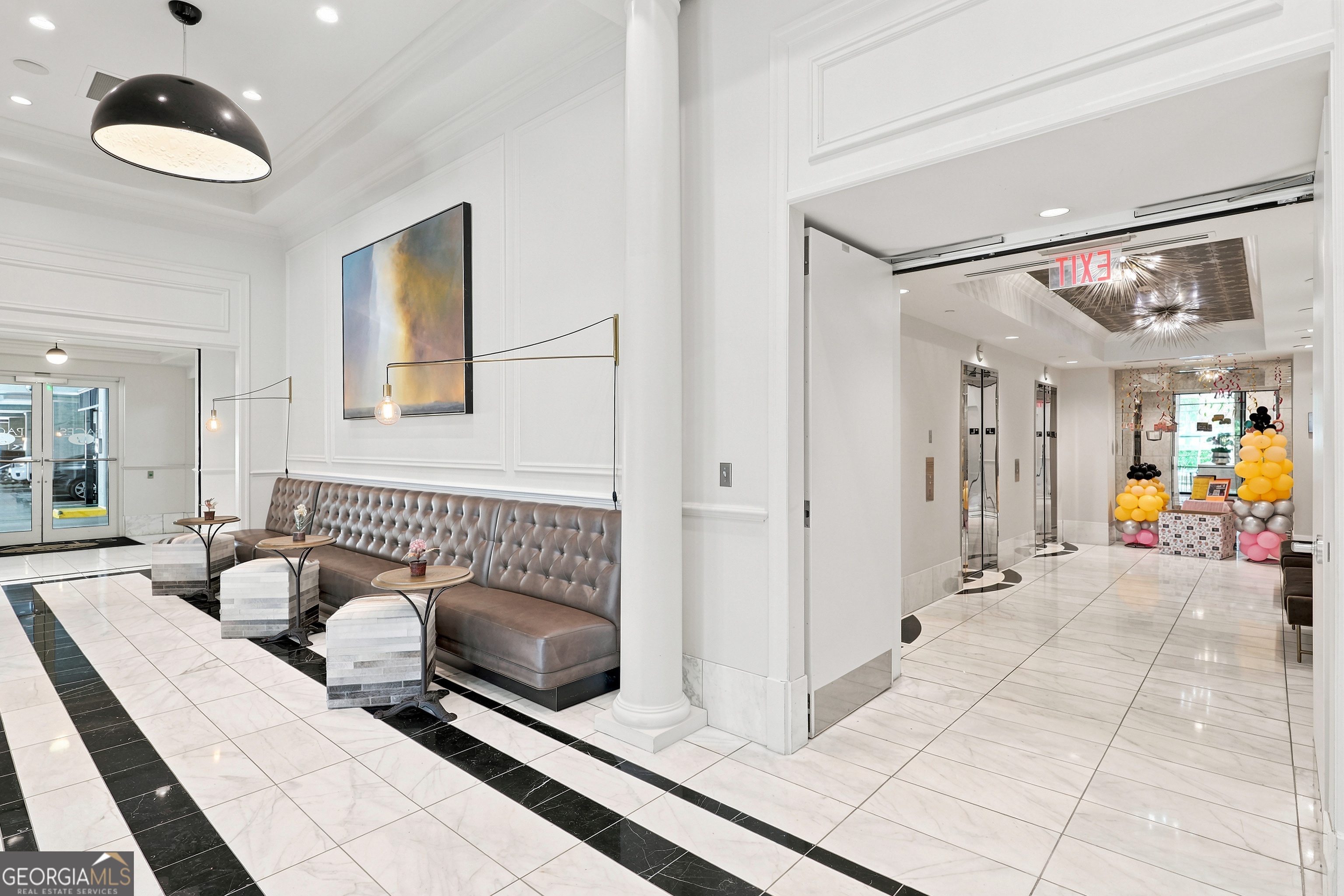 325 E Paces Ferry Road Ne # 704 Property Photo 2