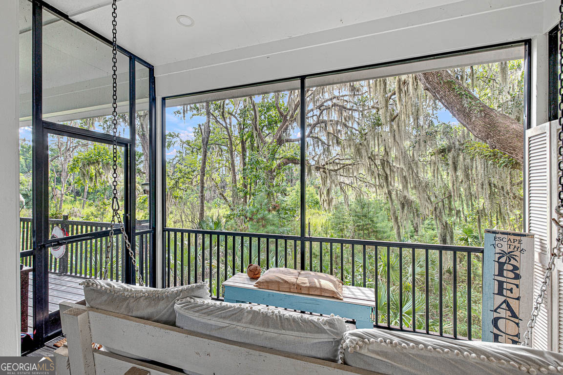 100 Virginia Property Photo 27