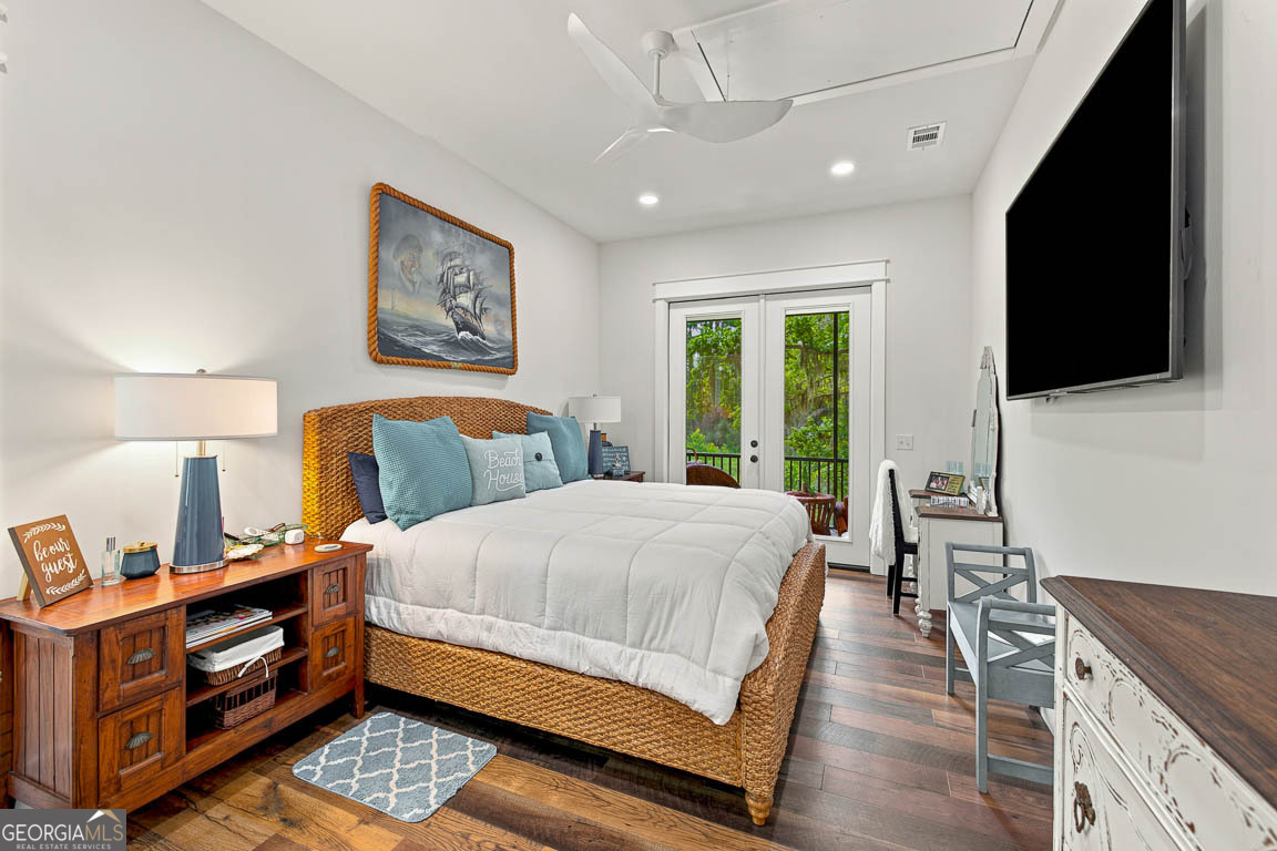 100 Virginia Property Photo 36