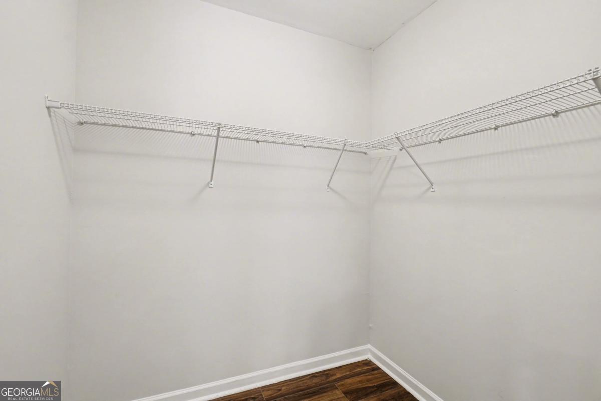 3152 Columbia Woods Drive Property Photo 11