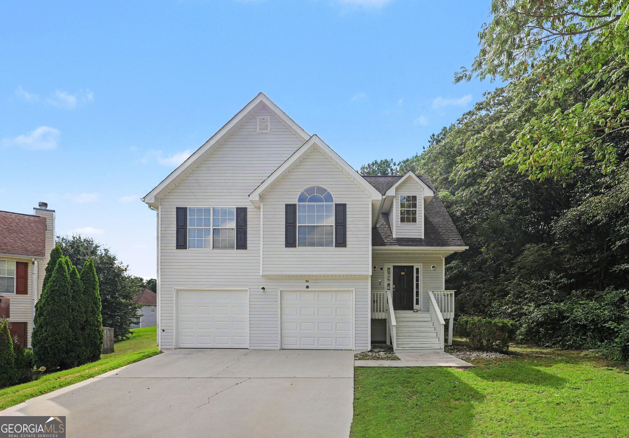 11050 Pebble Brook Court Property Photo 1
