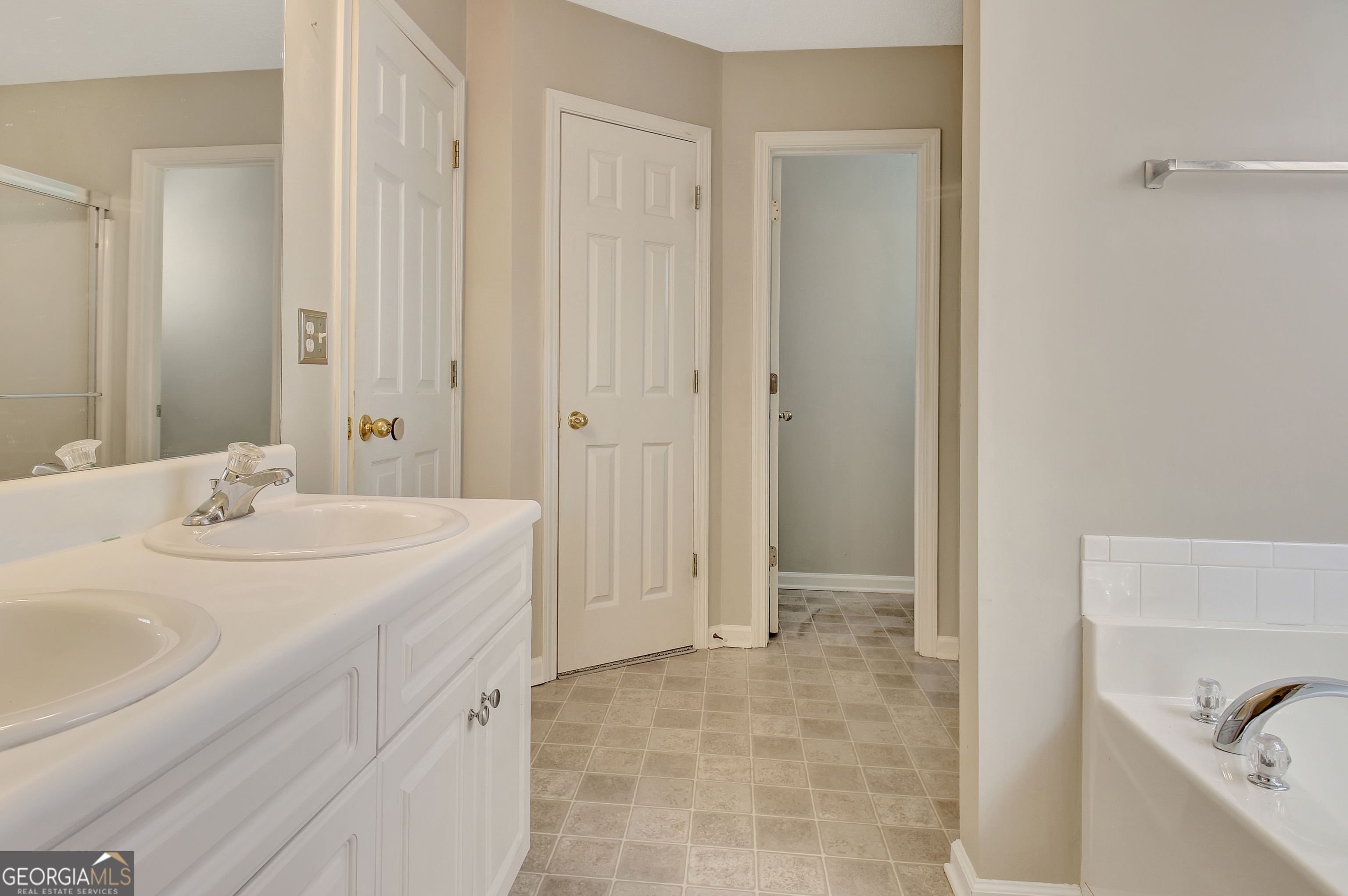 289 Baldwin Court Property Photo 49