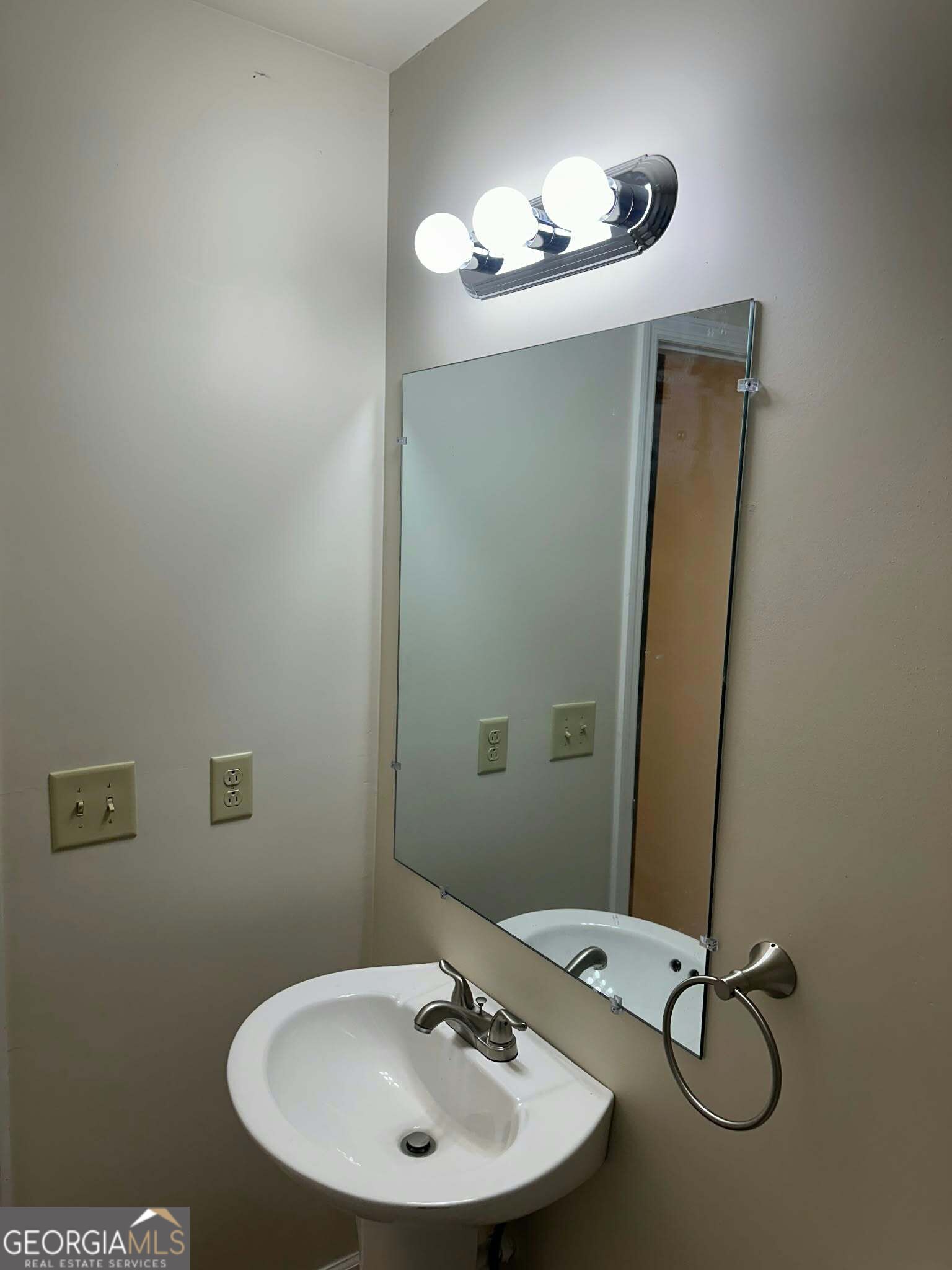 1167 Turner Way # A Property Photo 4