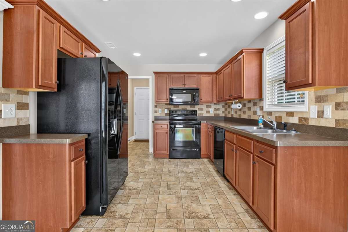 6245 Julian Ridge Road Property Photo 12