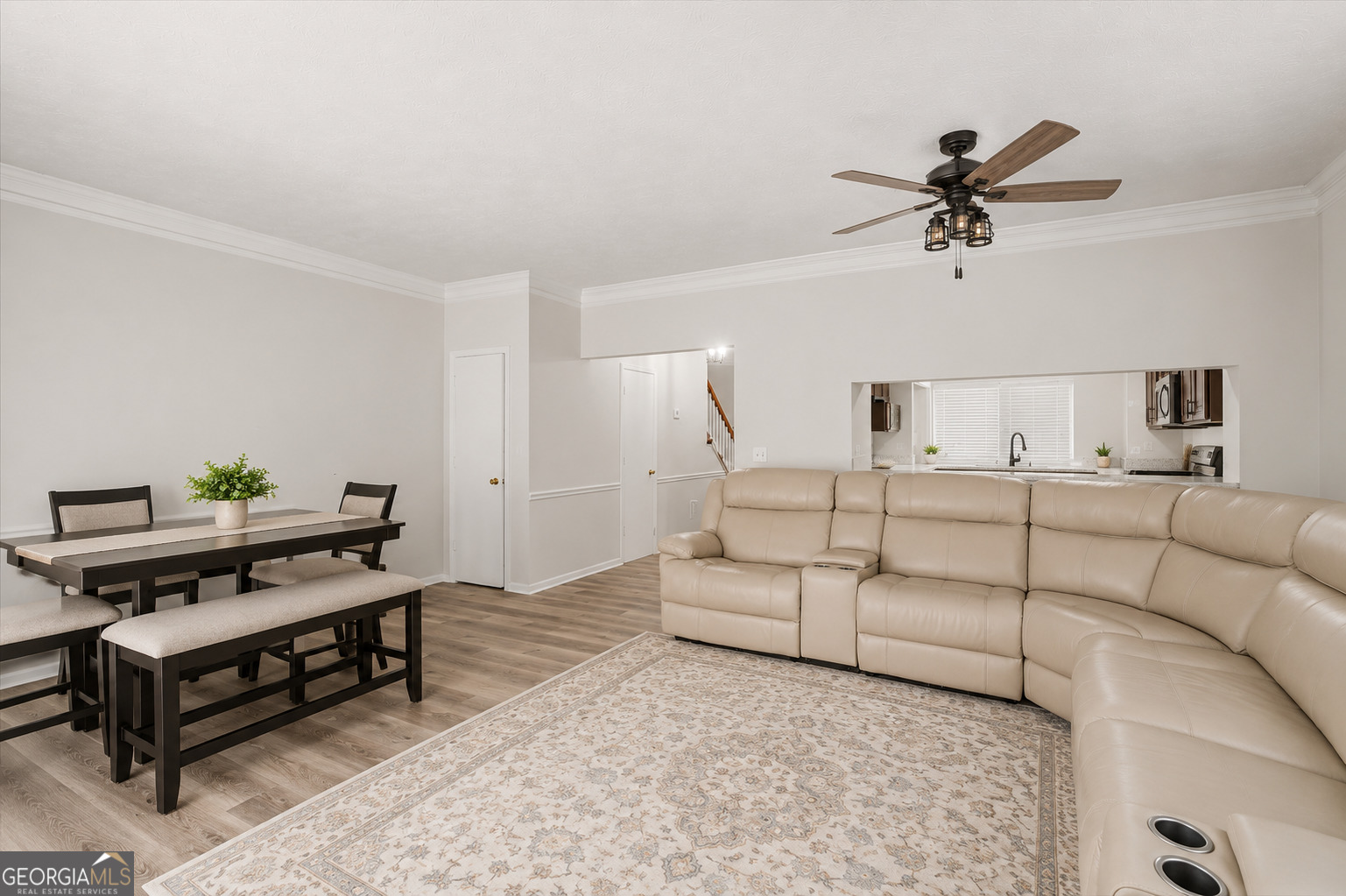 3474 Washington Way Property Photo 6