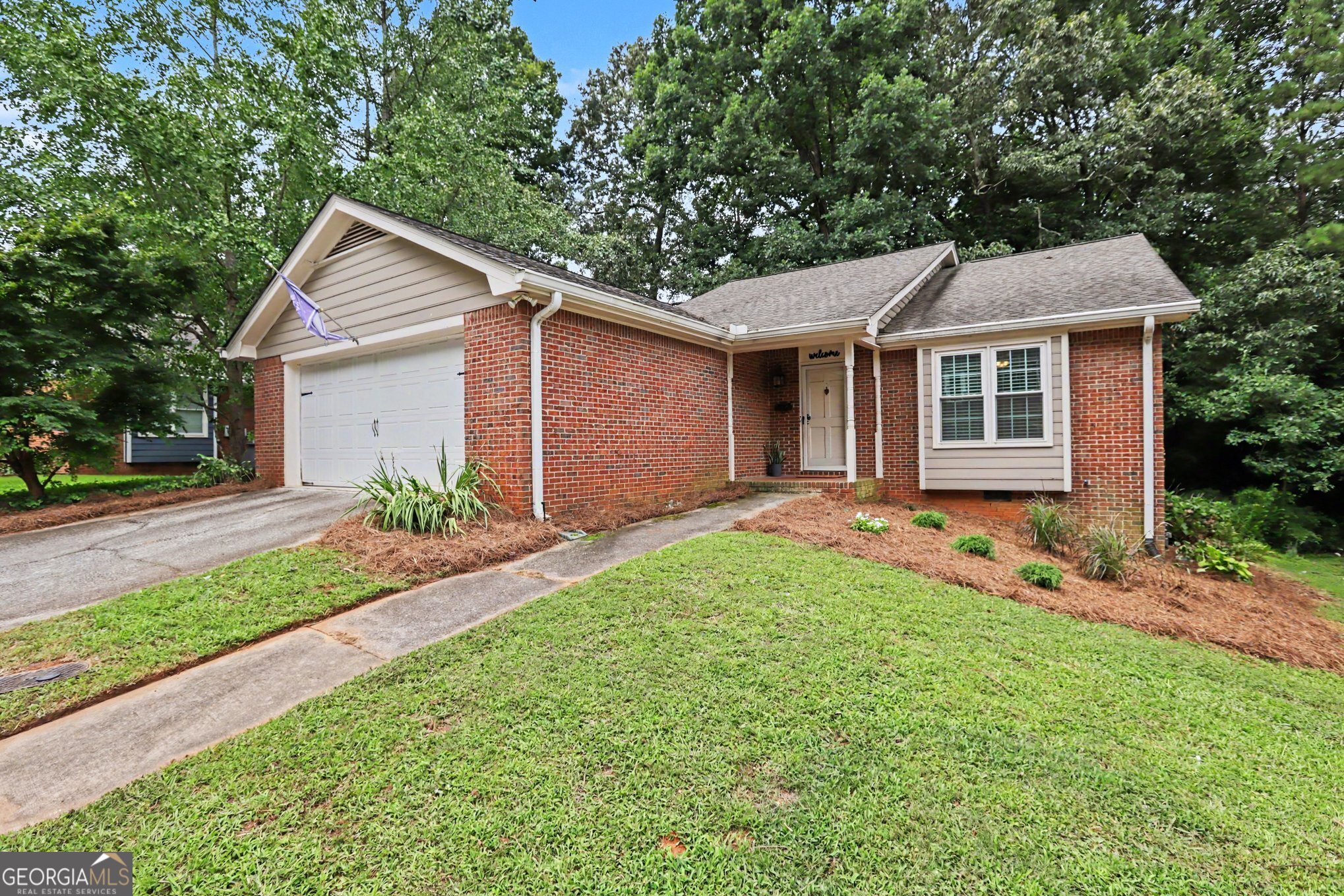 1268 Country Address Property Photo 1