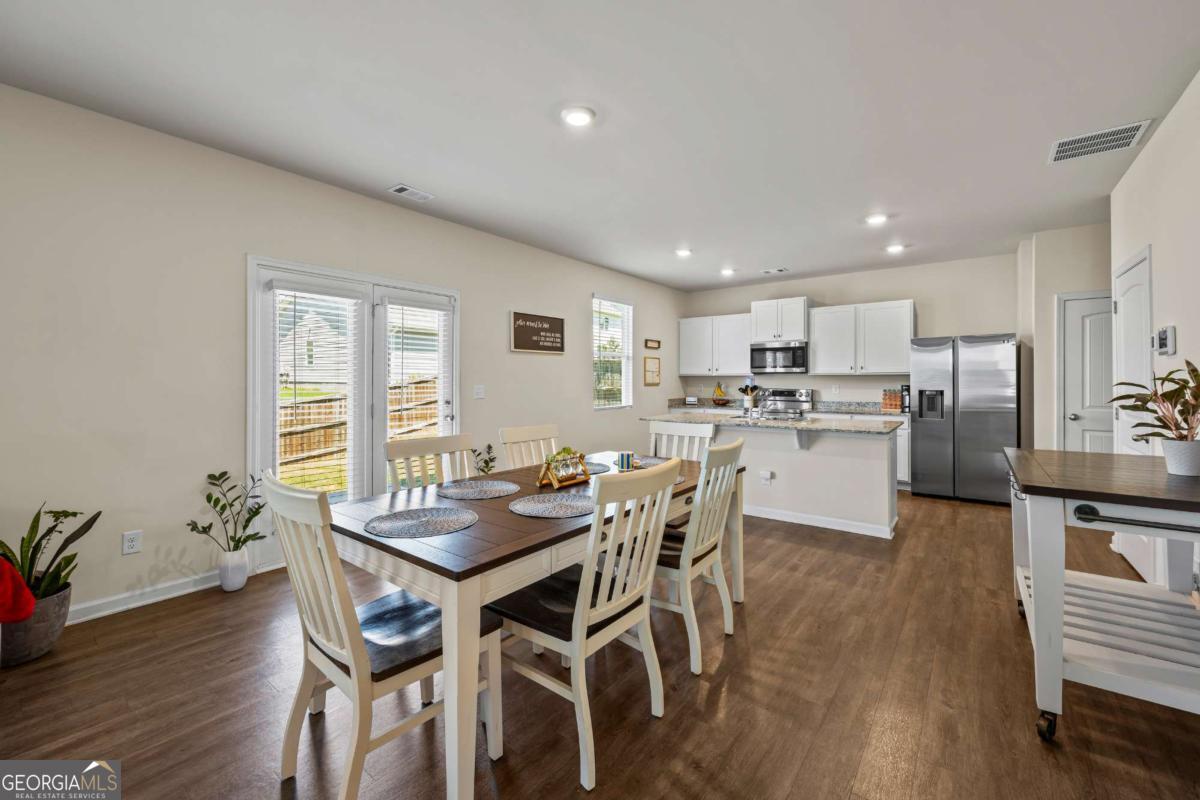178 Starbuck Parkway Property Photo 10