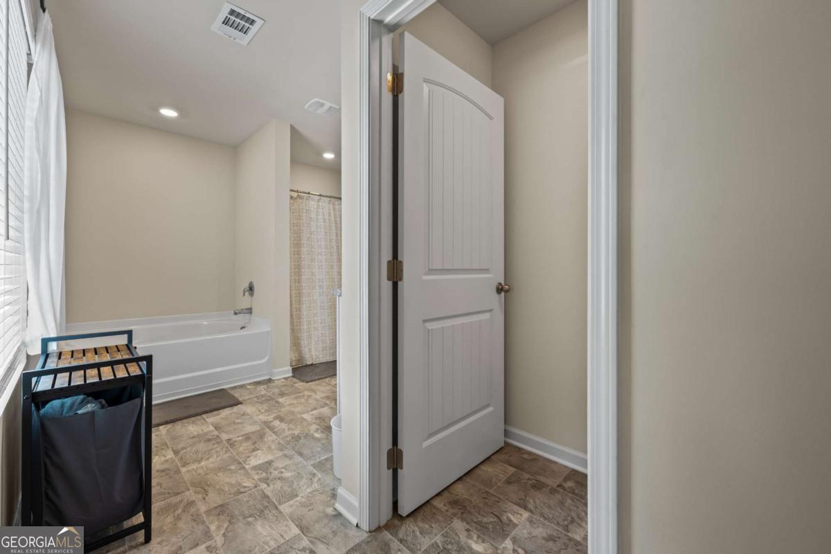 178 Starbuck Parkway Property Photo 23