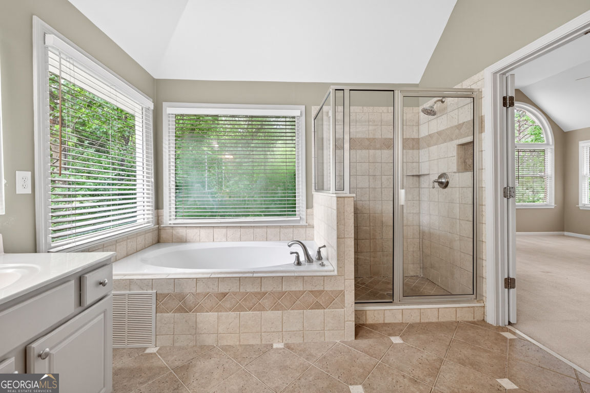 4582 Campenille Court Property Photo 34