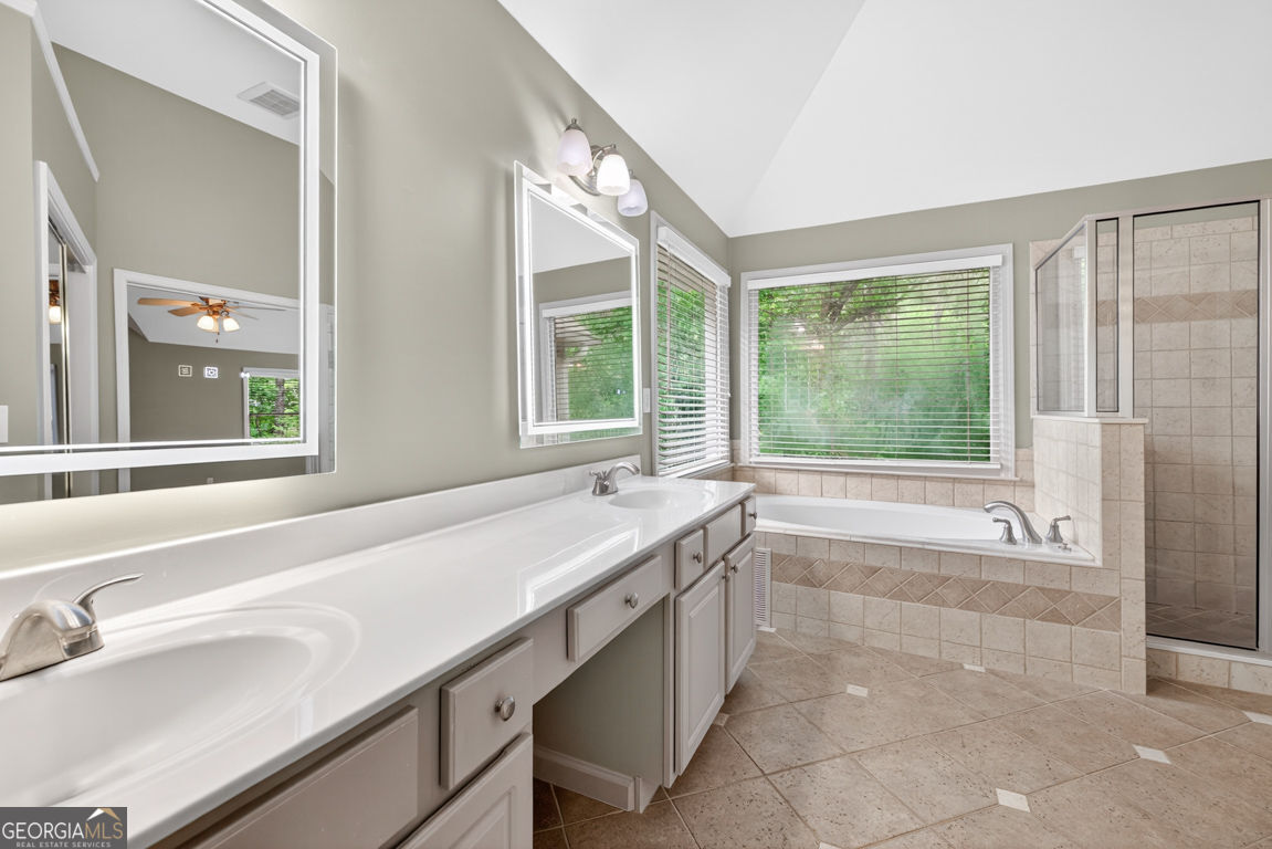 4582 Campenille Court Property Photo 35