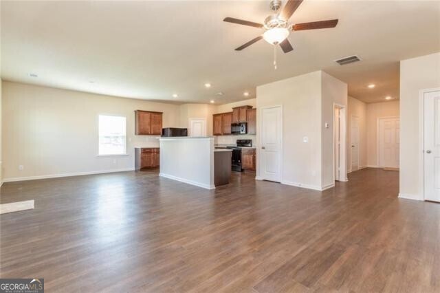 453 Winter Chase Property Photo 8