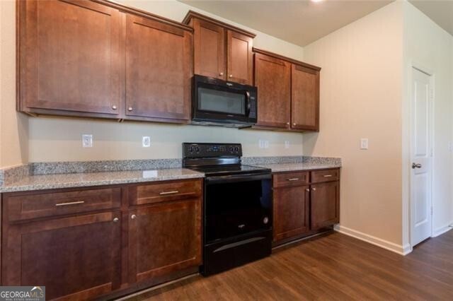 453 Winter Chase Property Photo 13