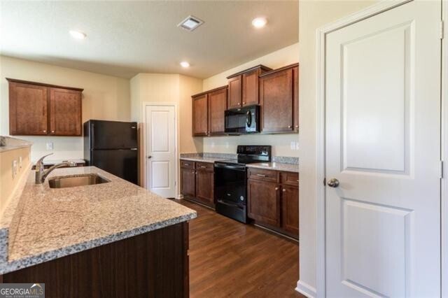 453 Winter Chase Property Photo 14