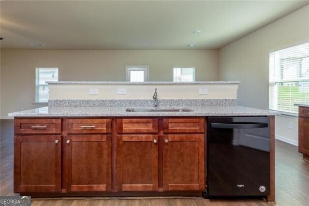 453 Winter Chase Property Photo 15
