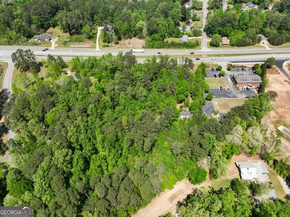 5442 Cumming Highway Property Photo 4