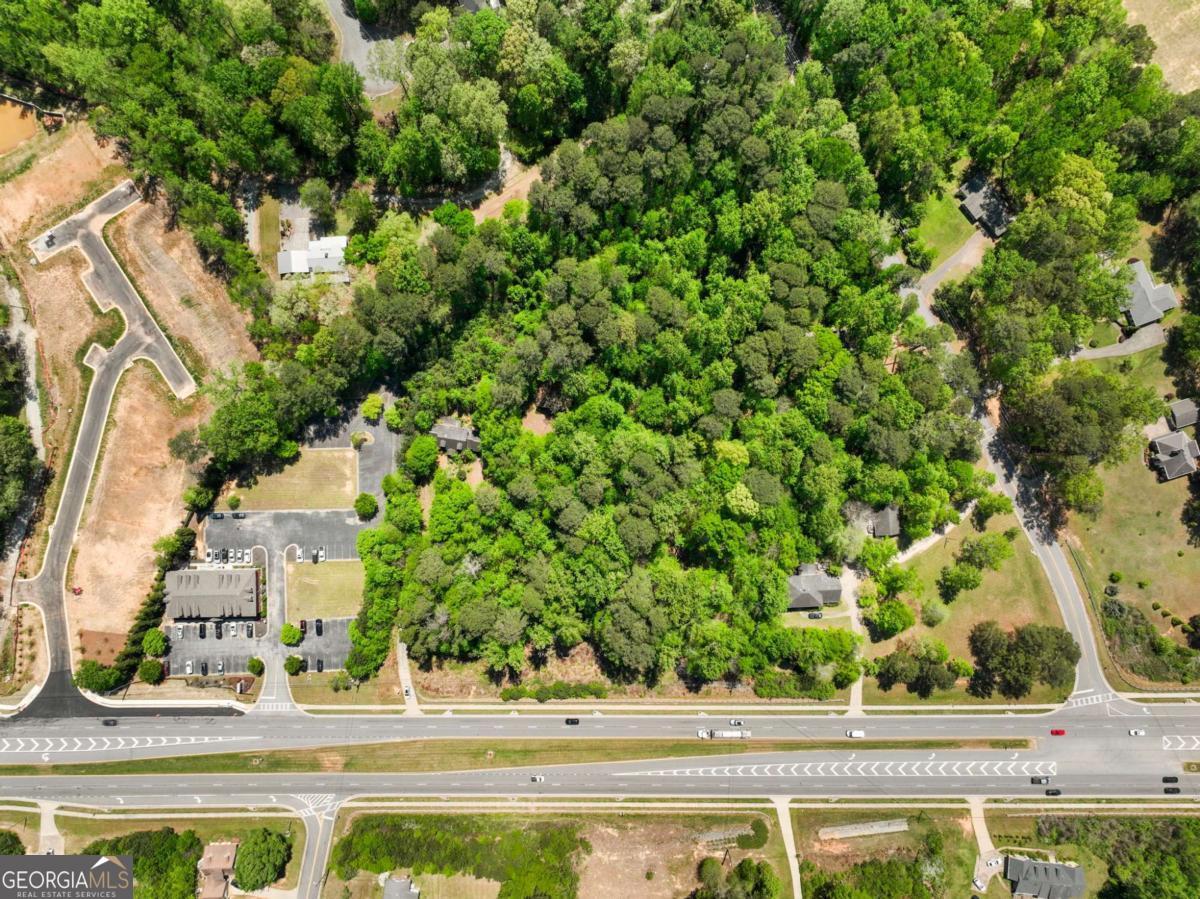 5442 Cumming Highway Property Photo 13