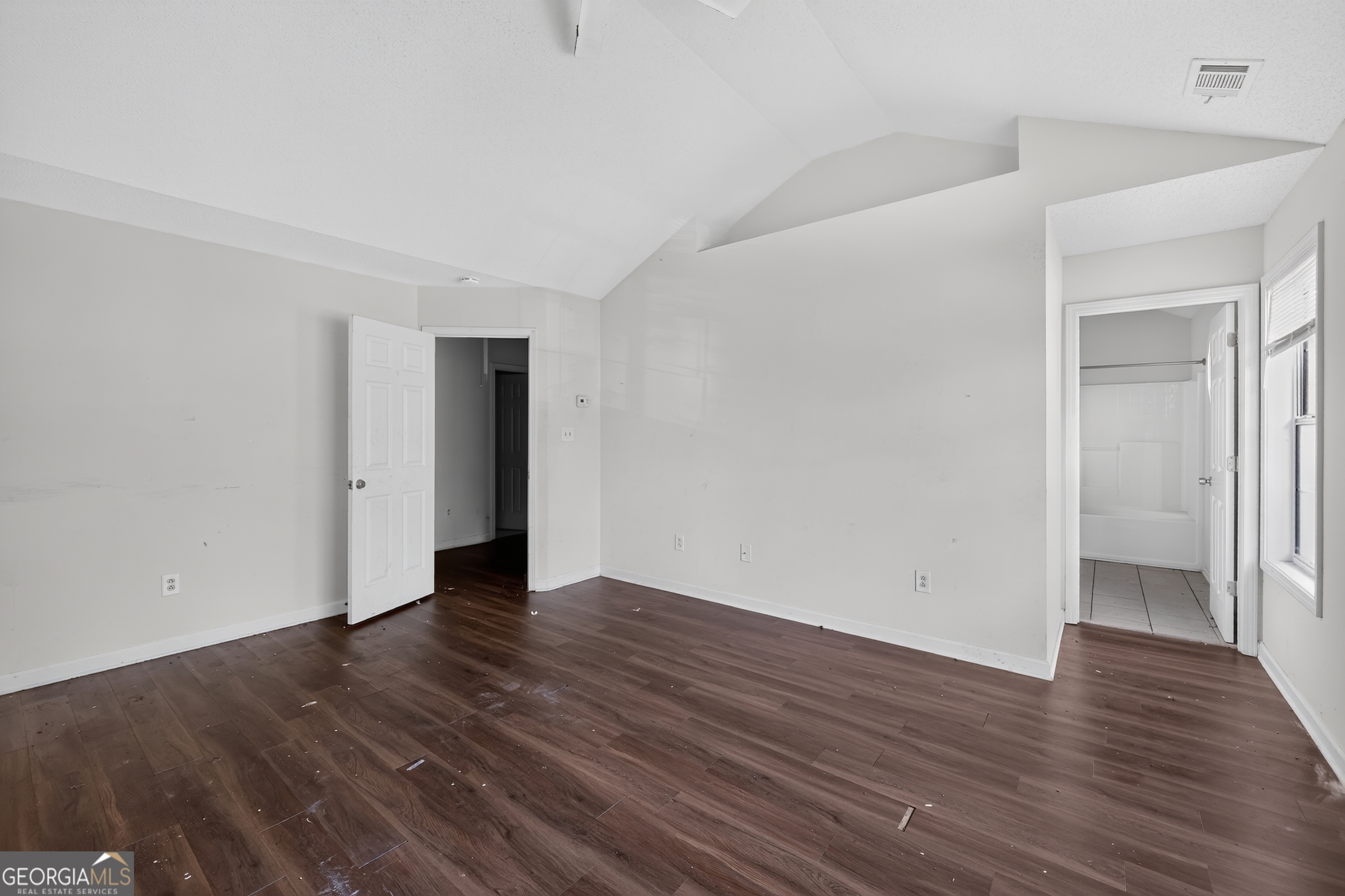 7117 Ravenwood Lane Property Photo 10
