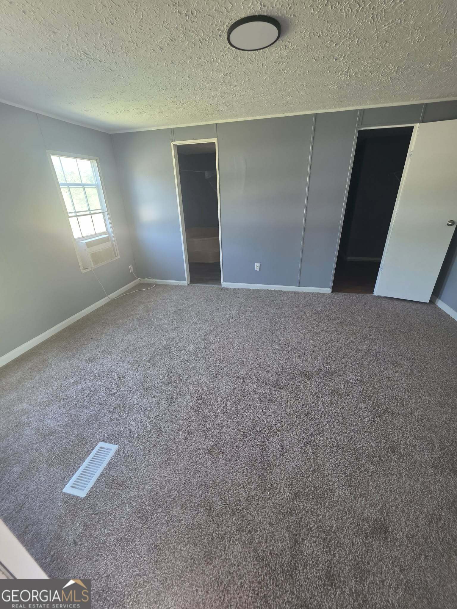 711 J T Lane Property Photo 24
