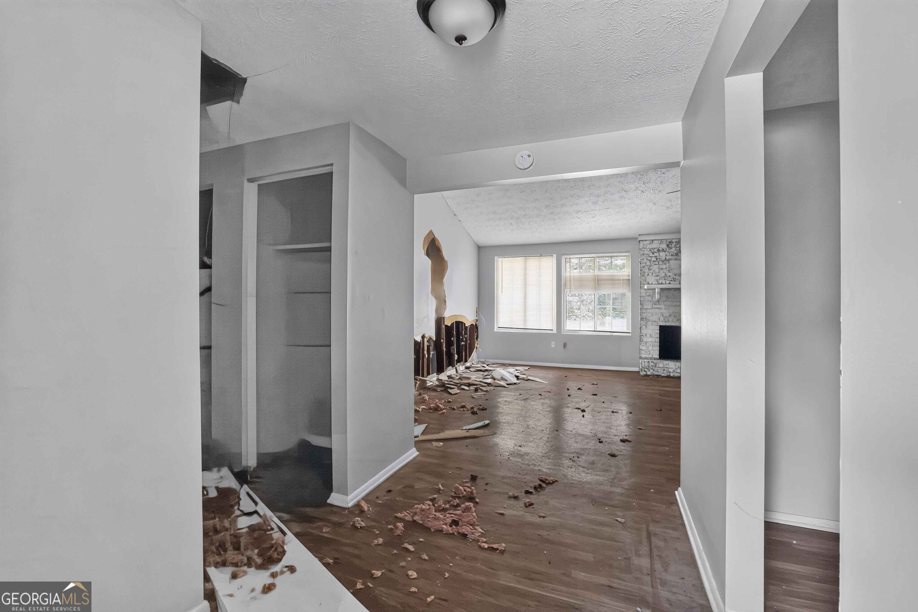 5356 Kristian Court Property Photo 8