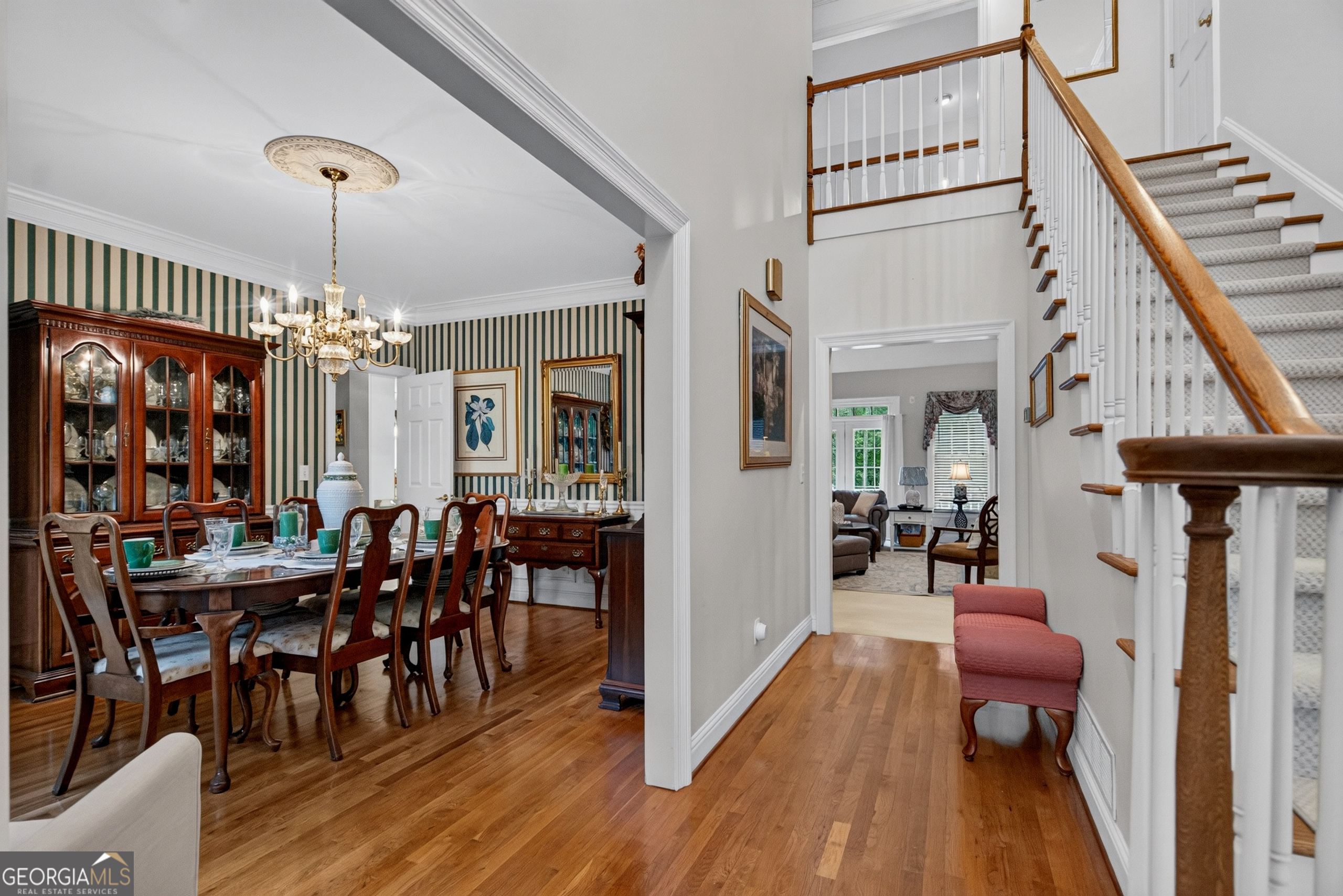 1026 Riverside Drive Property Photo 4