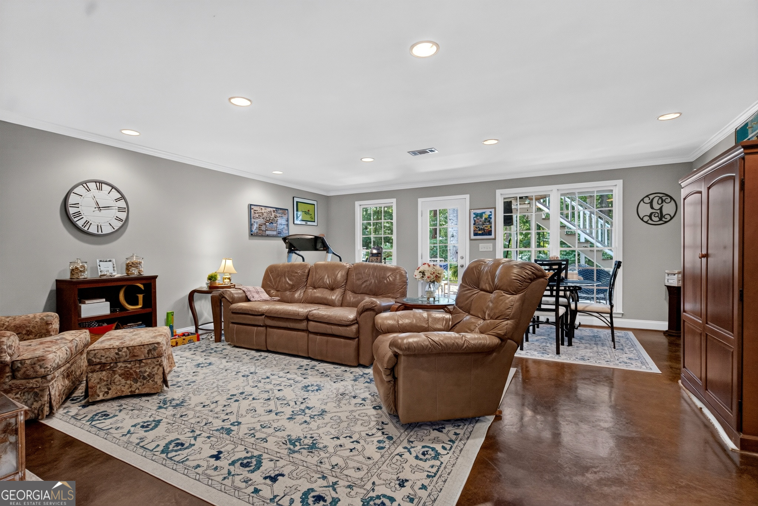 1026 Riverside Drive Property Photo 26