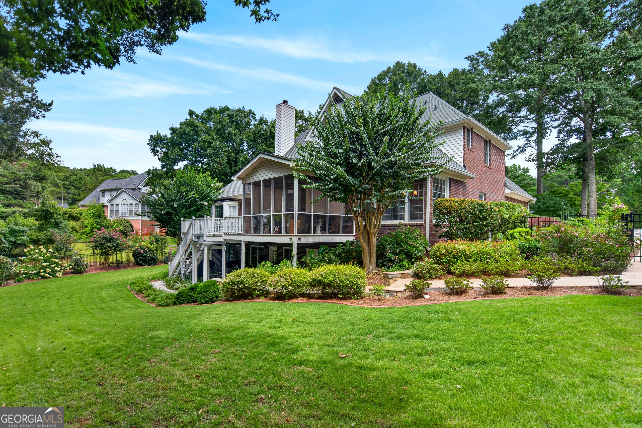 1026 Riverside Drive Property Photo 34