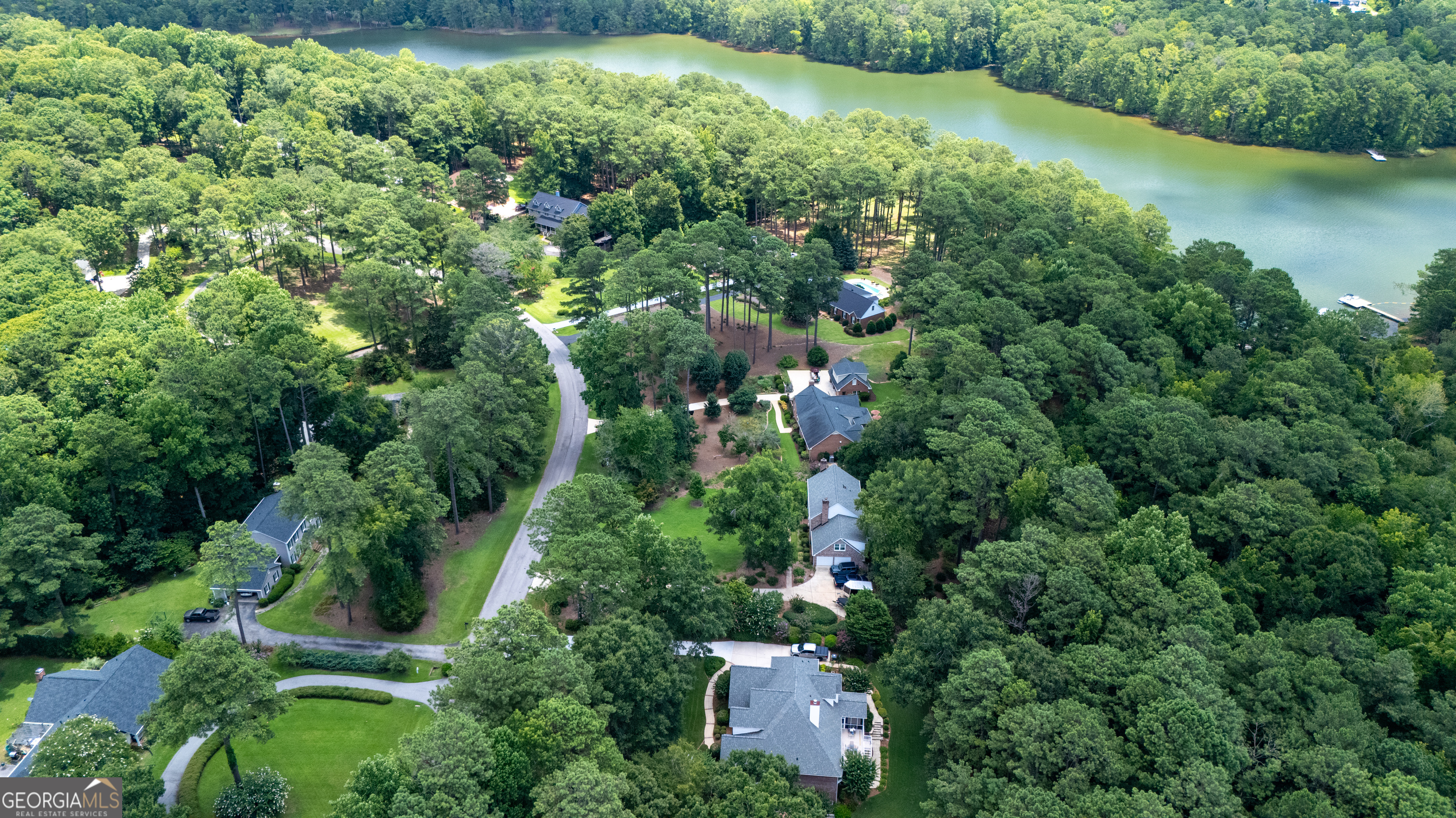 1026 Riverside Drive Property Photo 36
