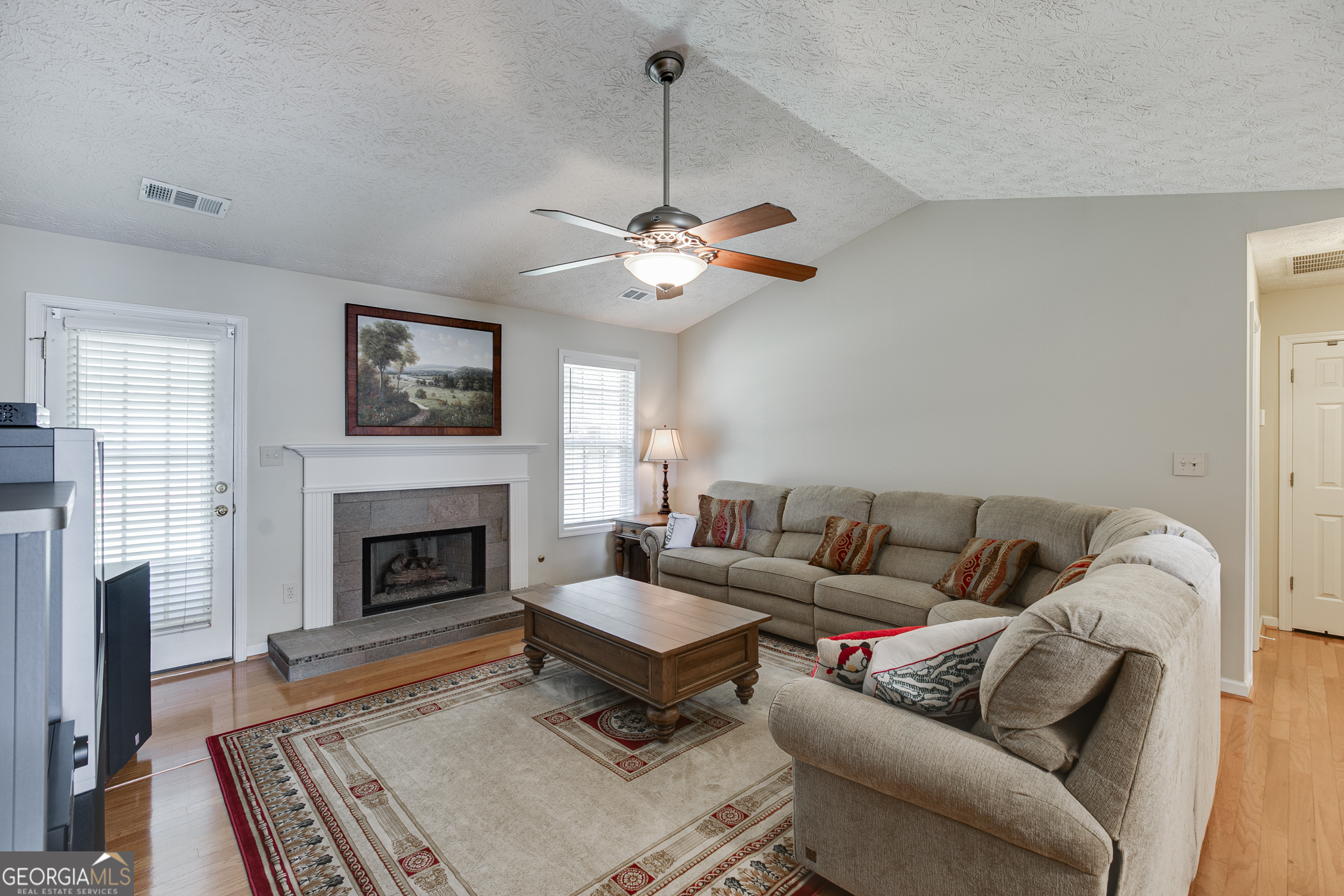 558 Bellingham Drive Property Photo 16
