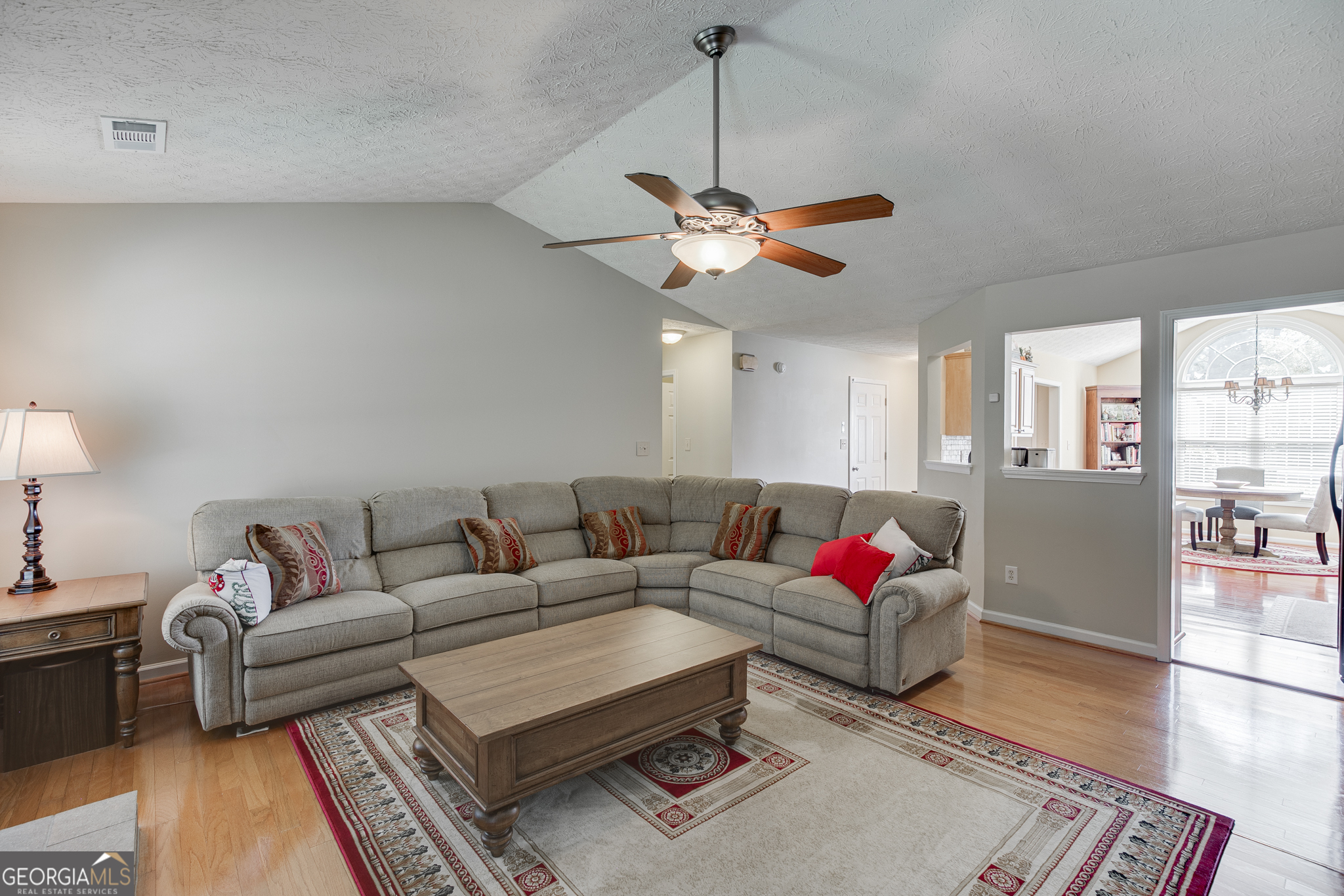 558 Bellingham Drive Property Photo 17