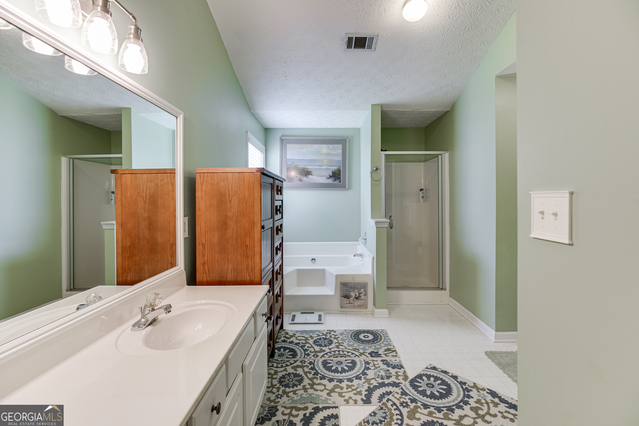 558 Bellingham Drive Property Photo 31
